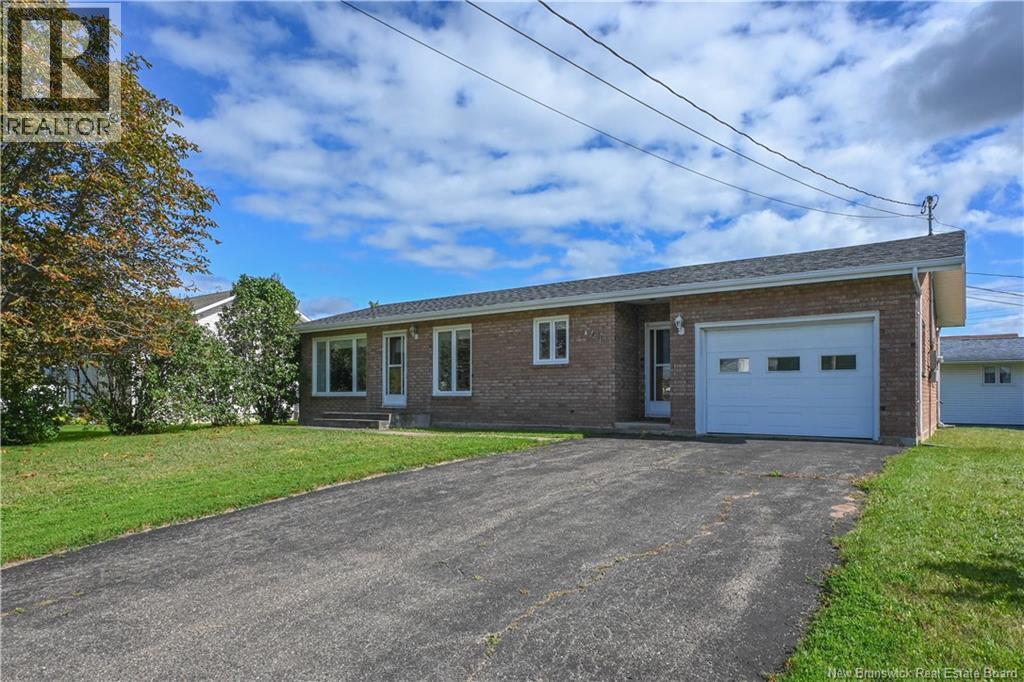 140 Des Saules Street, Shippagan, New Brunswick  E8S 3C9 - Photo 2 - NB148318
