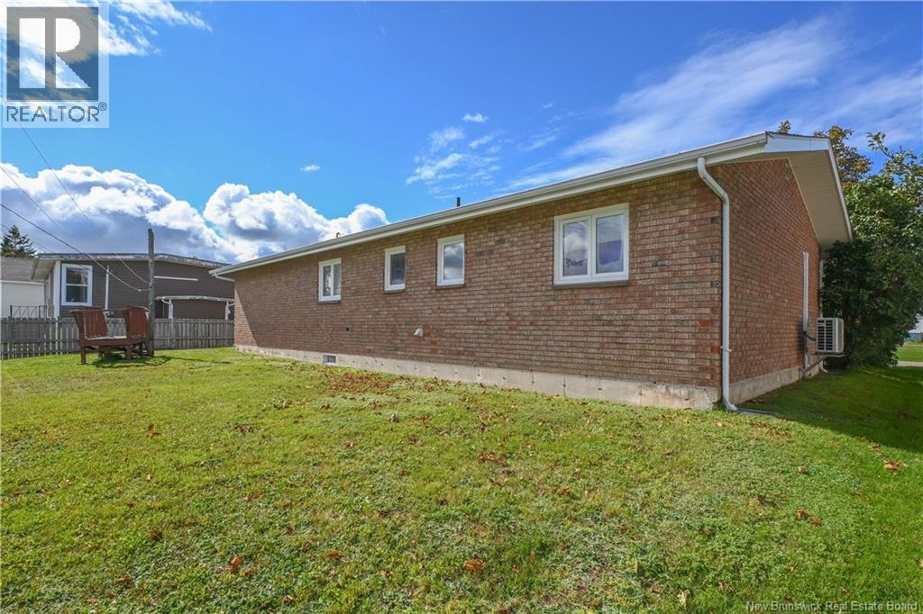 140 Des Saules Street, Shippagan, New Brunswick  E8S 3C9 - Photo 6 - NB148318