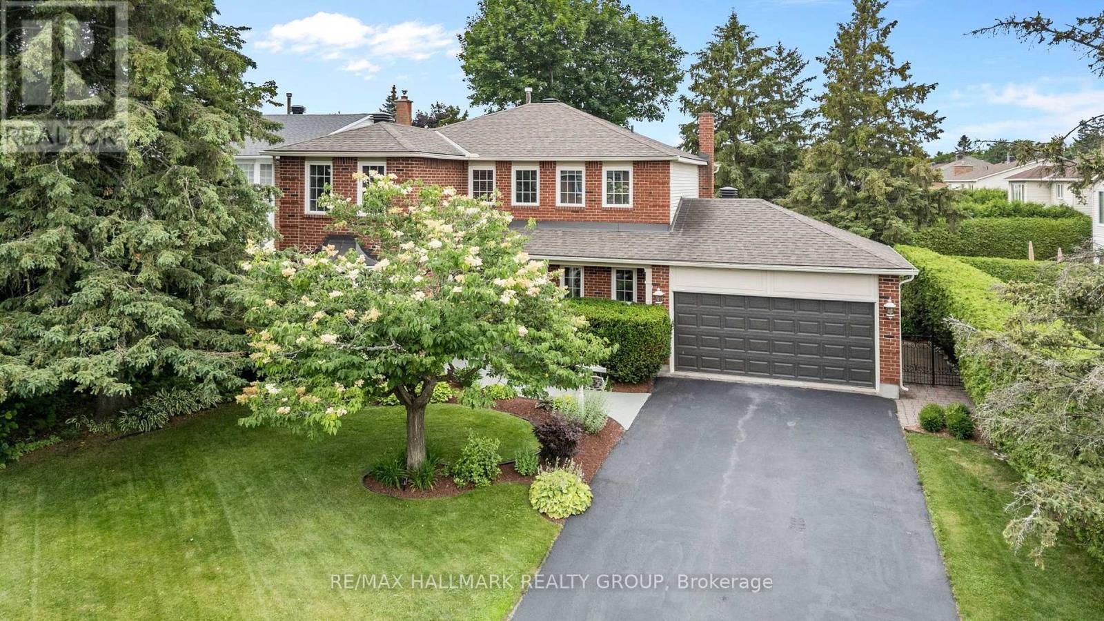 1348 TURNER CRESCENT, Ottawa, Ontario
