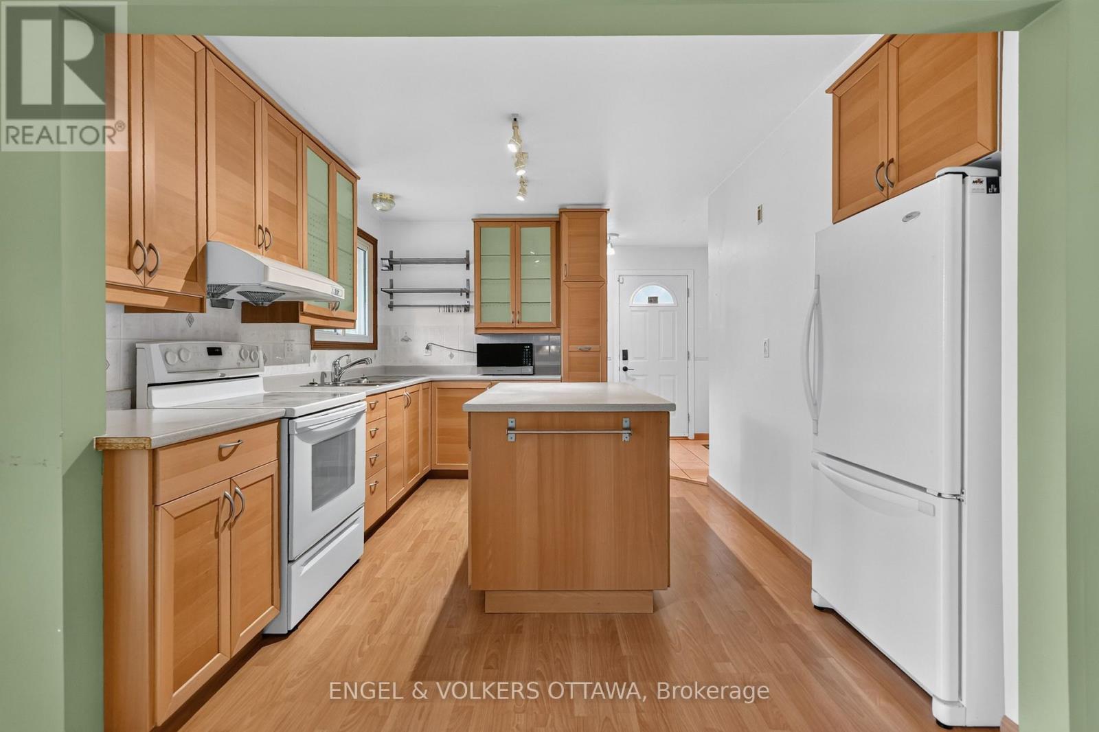 2642 Marble Crescent, Ottawa, Ontario  K1V 8L8 - Photo 11 - X13814692