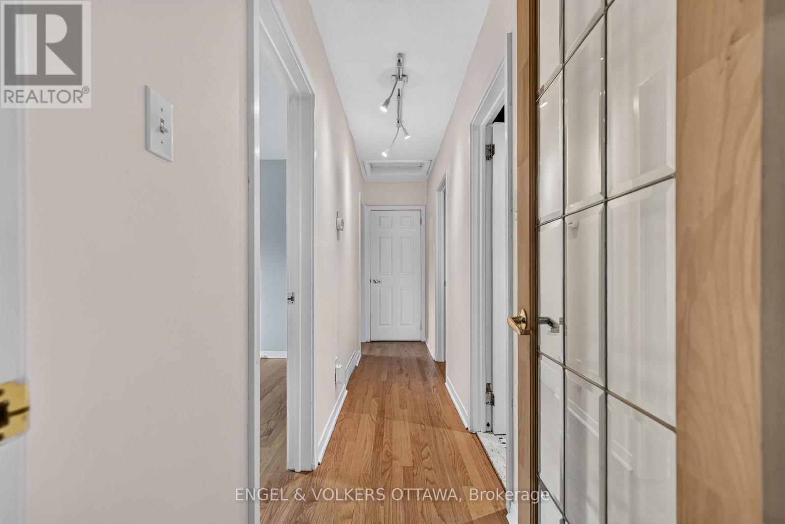 2642 Marble Crescent, Ottawa, Ontario  K1V 8L8 - Photo 17 - X13814692