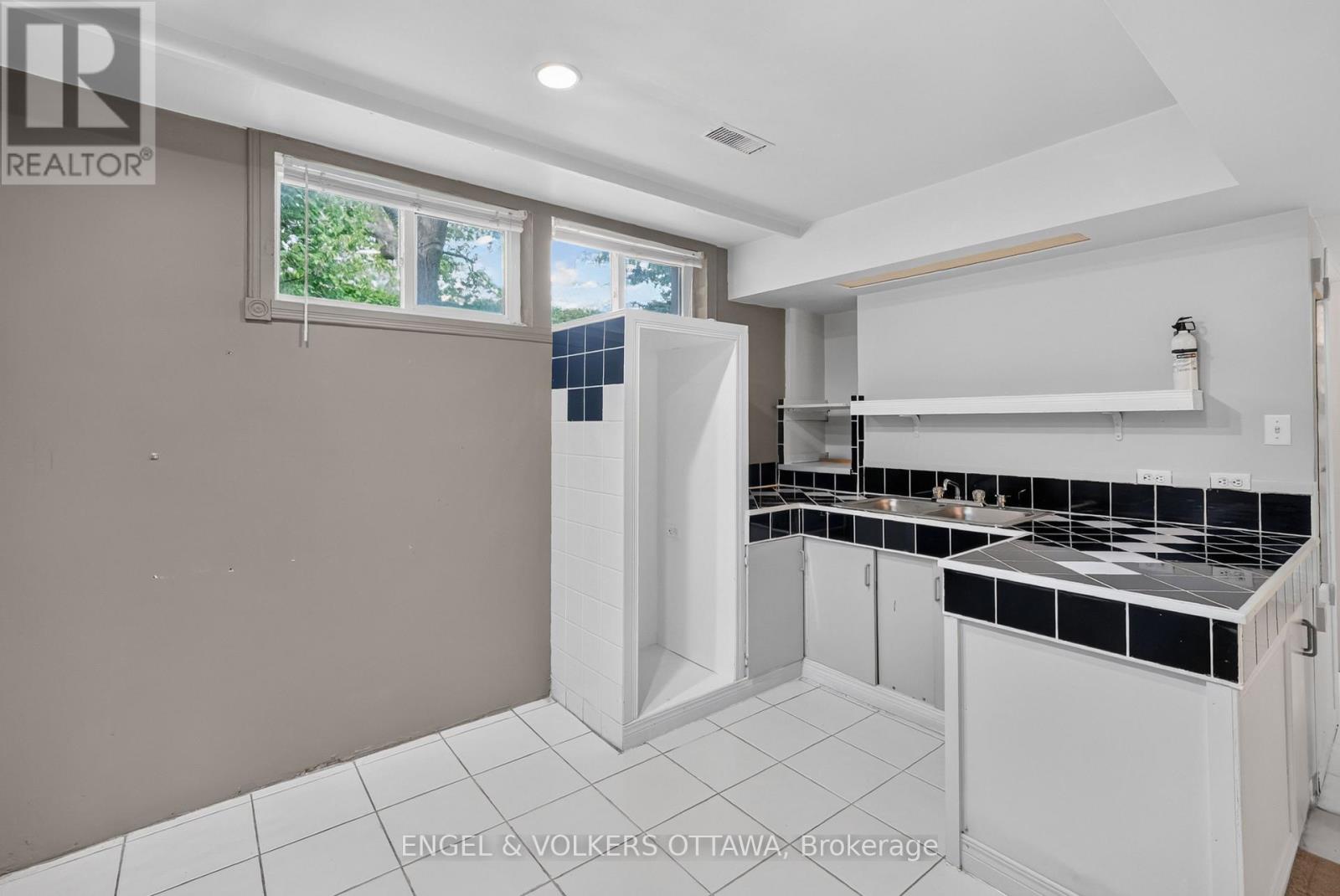 2642 Marble Crescent, Ottawa, Ontario  K1V 8L8 - Photo 36 - X13814692