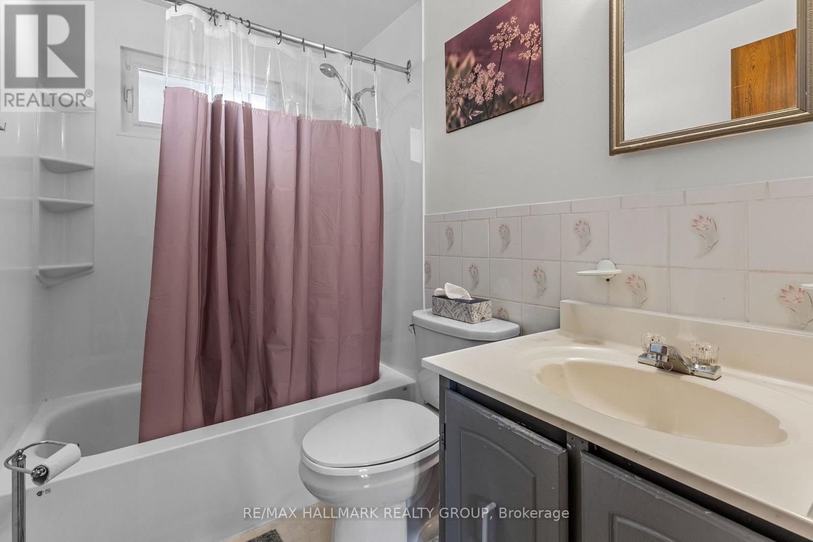 2376 Blackstone Crescent, Ottawa, Ontario  K1B 4H2 - Photo 16 - X13814716