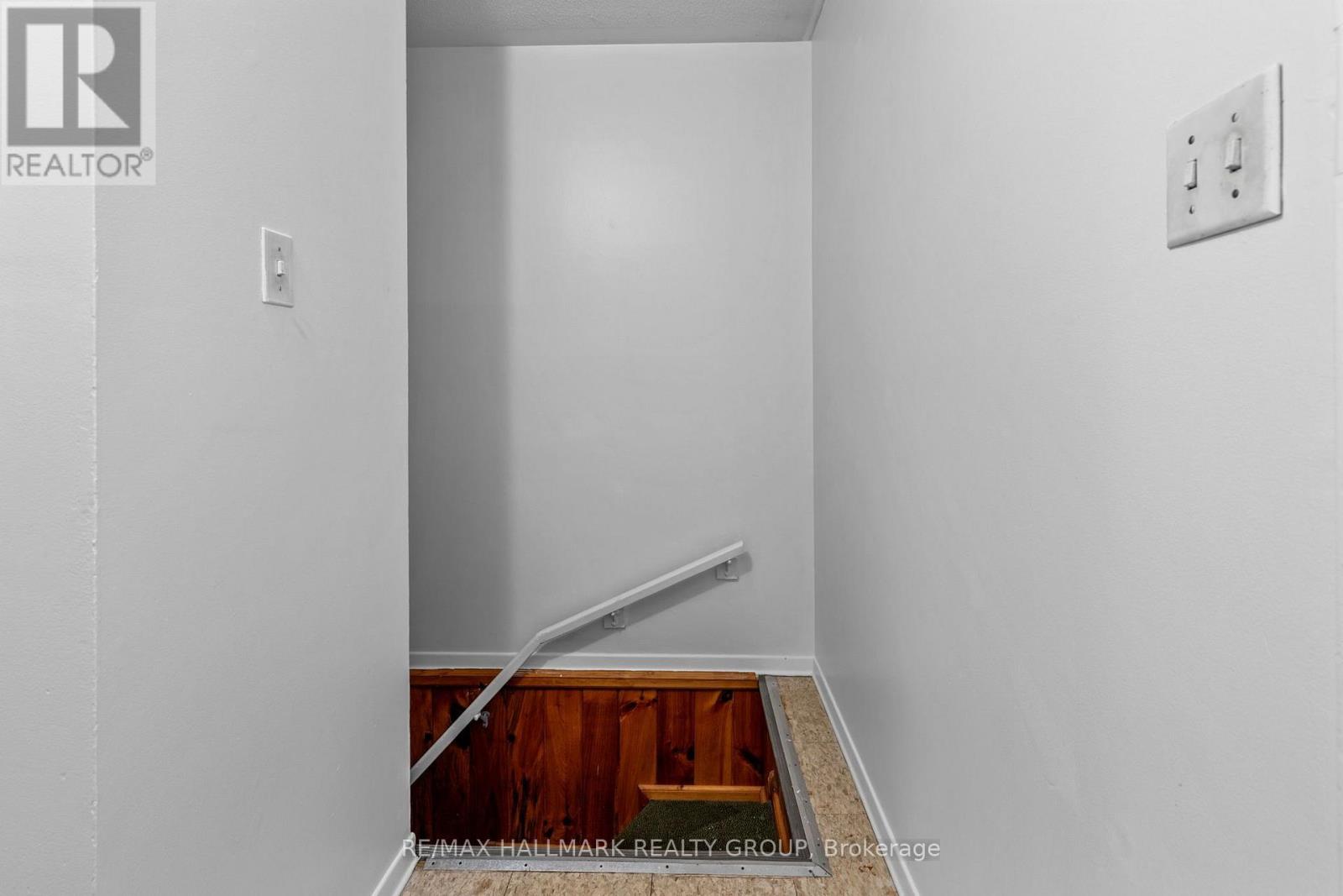 2376 Blackstone Crescent, Ottawa, Ontario  K1B 4H2 - Photo 22 - X13814716