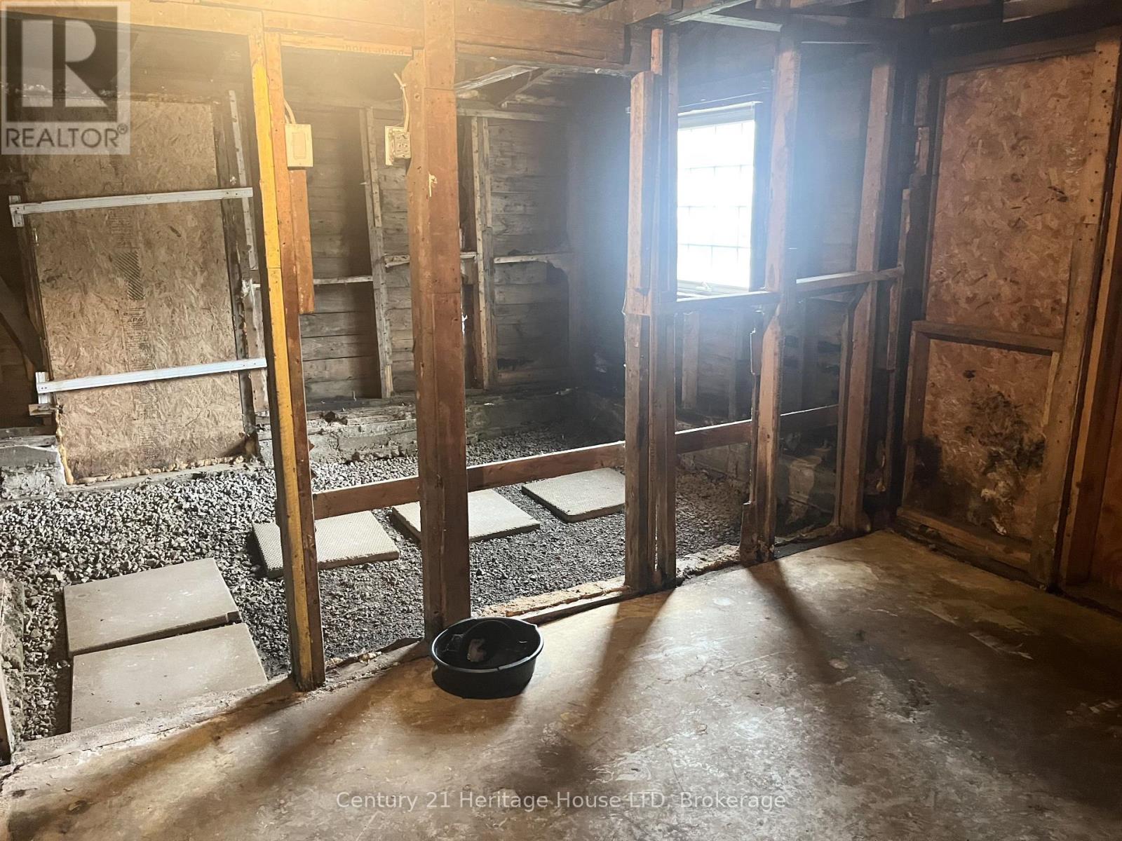 60 Watkins Street, St. Catharines, Ontario  L2M 6R9 - Photo 19 - X13814754