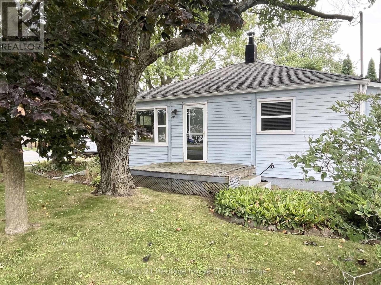 60 Watkins Street, St. Catharines, Ontario  L2M 6R9 - Photo 3 - X13814754