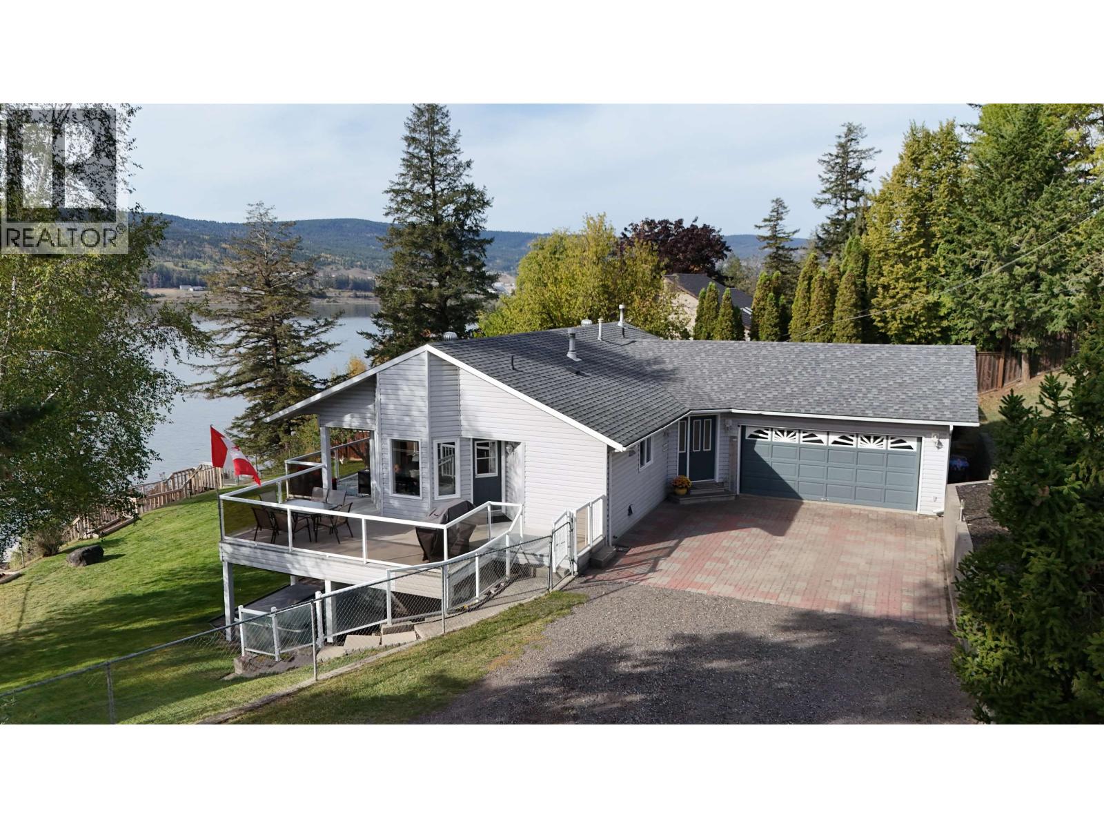 1621 SIGNAL POINT ROAD, Williams Lake, British Columbia