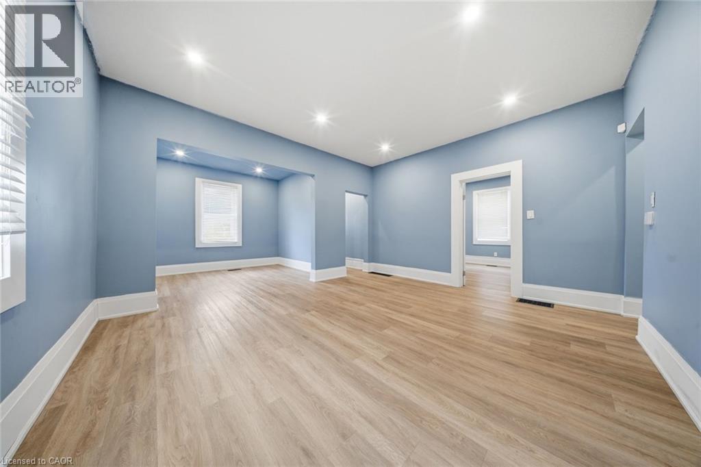 194 Brant Avenue, Brantford, Ontario  N3T 3H9 - Photo 12 - 40865516