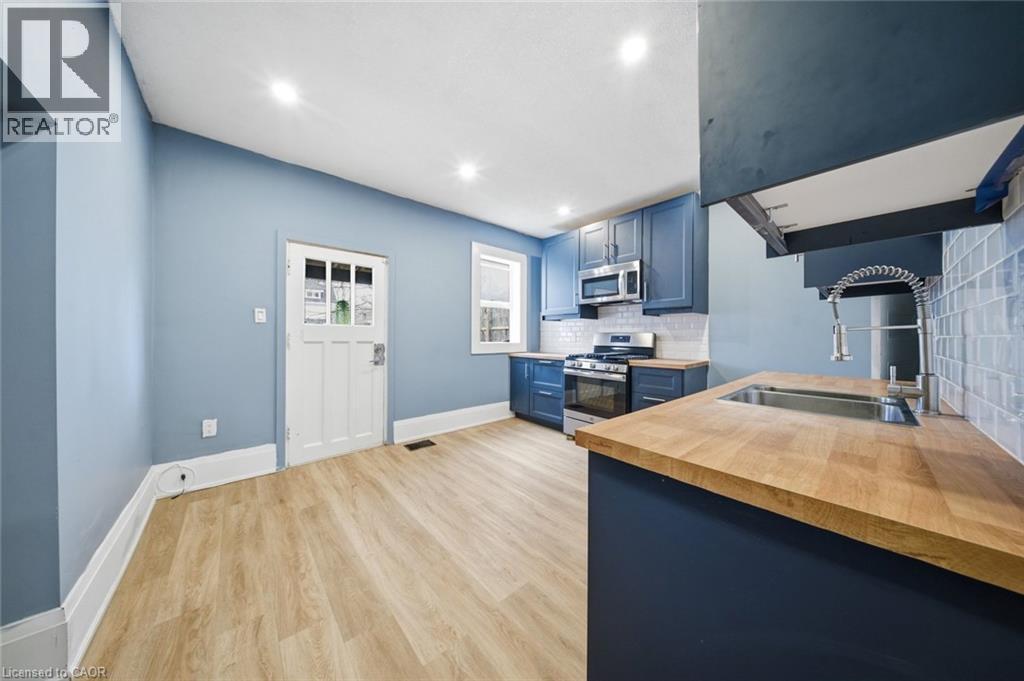 194 Brant Avenue, Brantford, Ontario  N3T 3H9 - Photo 17 - 40865516