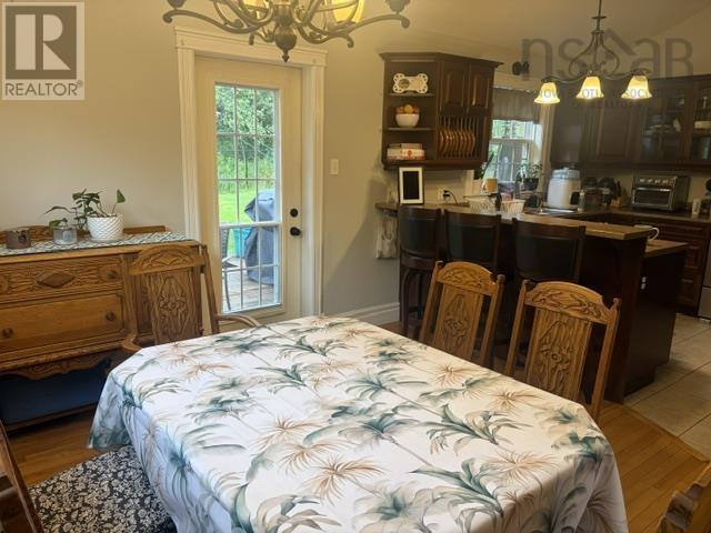 243 Kitchener Street photo 3