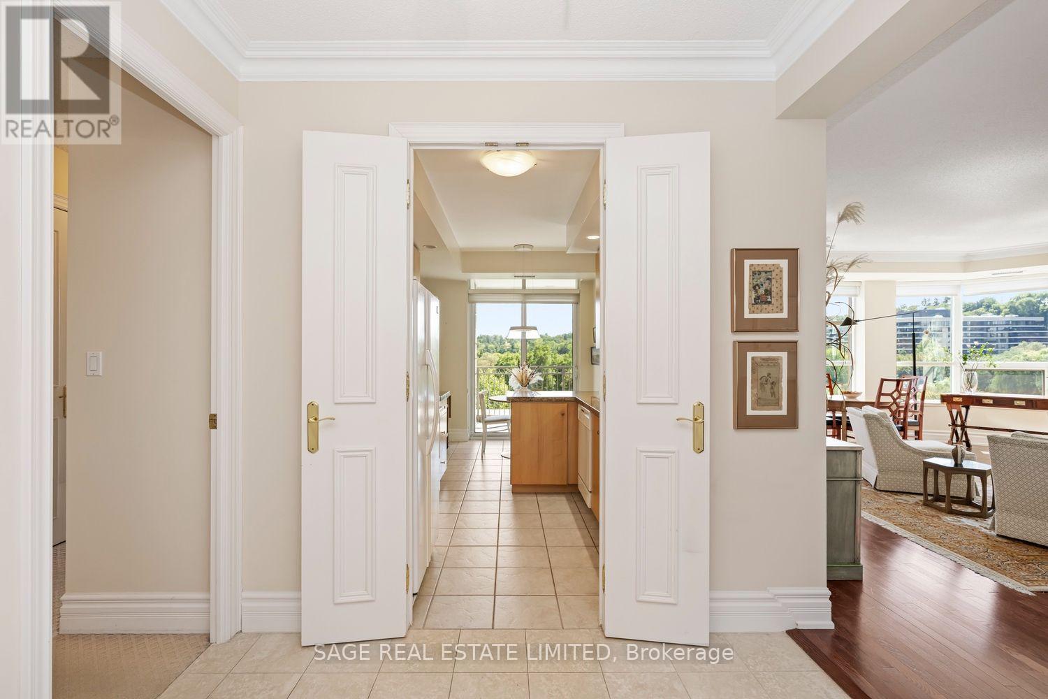 505 - 10 Old York Mills Road, Toronto, Ontario  M2P 2G9 - Photo 10 - C13814658