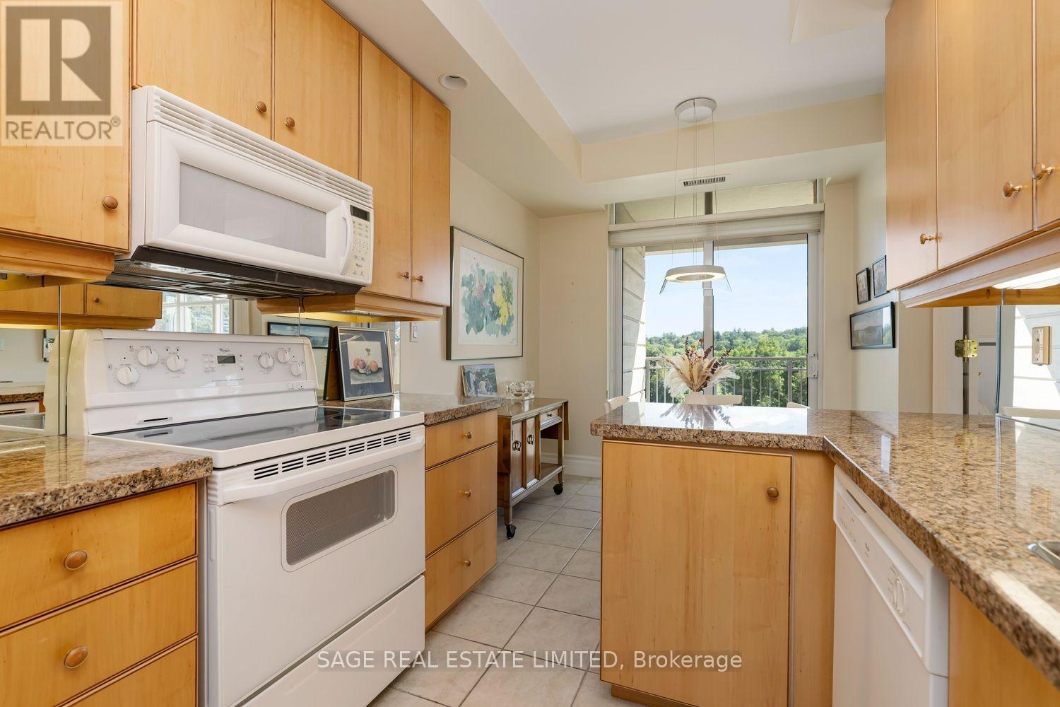 505 - 10 Old York Mills Road, Toronto, Ontario  M2P 2G9 - Photo 25 - C13814658