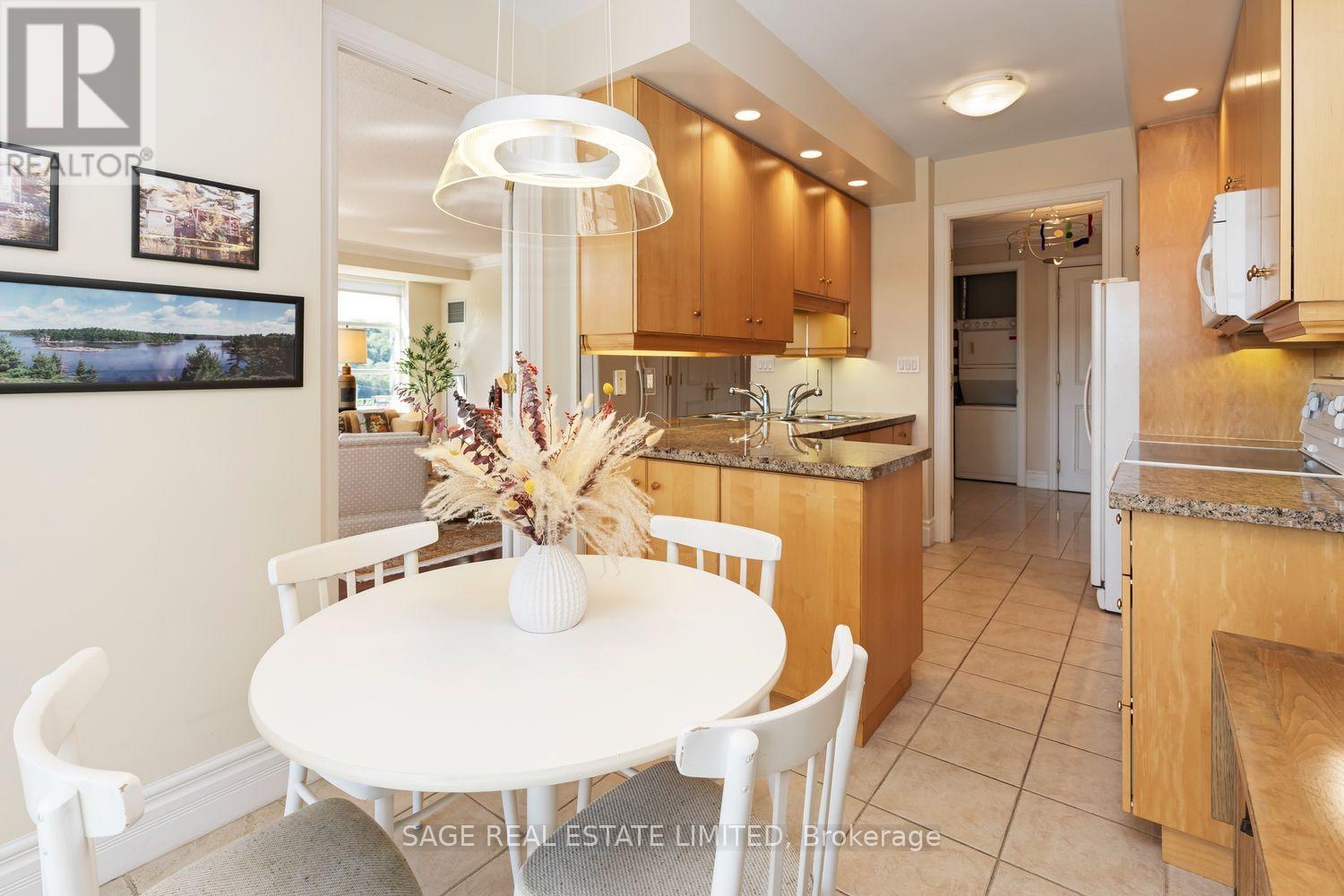 505 - 10 Old York Mills Road, Toronto, Ontario  M2P 2G9 - Photo 26 - C13814658