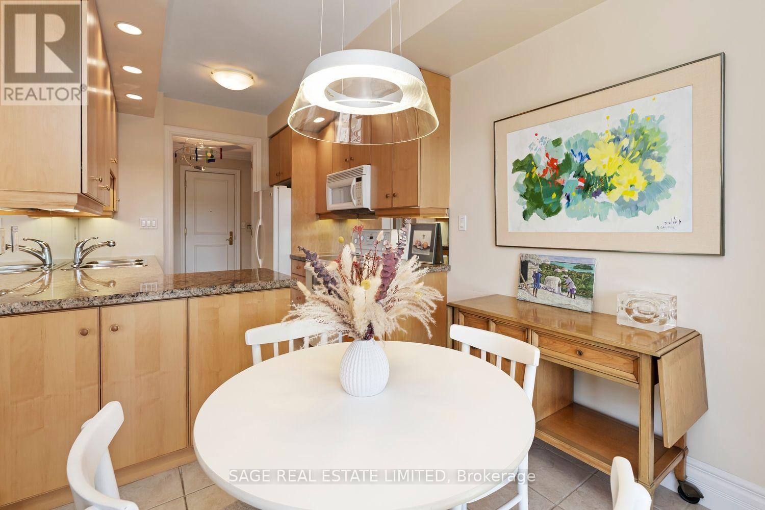 505 - 10 Old York Mills Road, Toronto, Ontario  M2P 2G9 - Photo 27 - C13814658