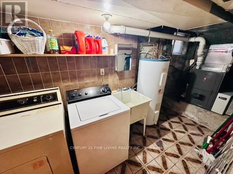 382 Roxton Road, Toronto, Ontario  M6G 3R2 - Photo 29 - C13814702