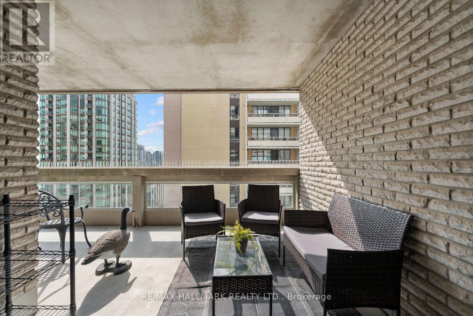 1401 - 240 Heath Street W, Toronto, Ontario  M5P 3L5 - Photo 38 - C13814718