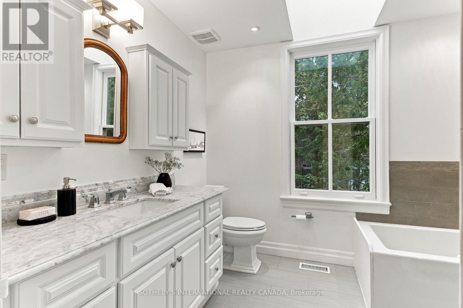 456 Sumach Street, Toronto, Ontario  M4X 1V7 - Photo 24 - C13814732