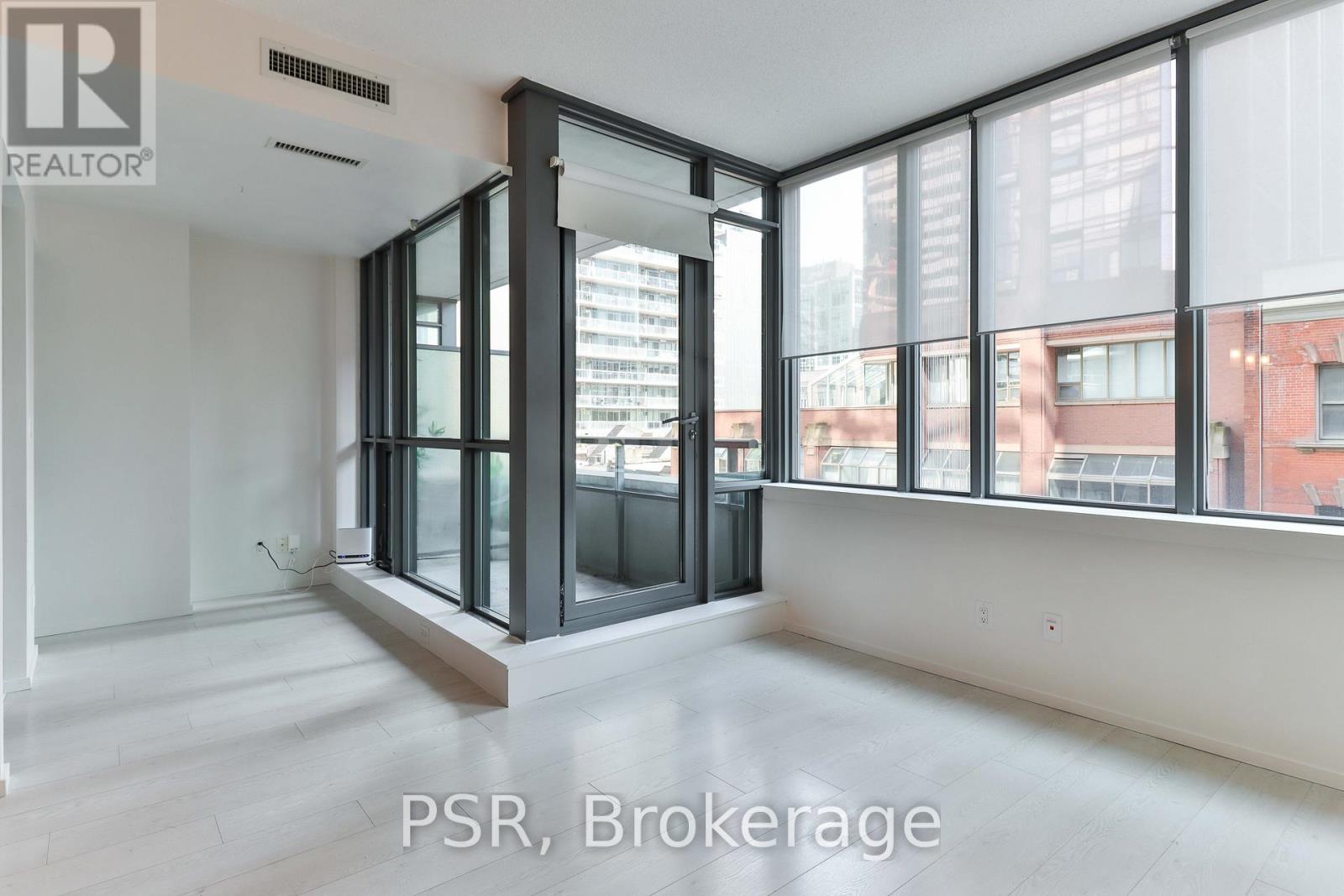 410 - 8 Charlotte Street, Toronto, Ontario  M5V 0K4 - Photo 12 - C13814744