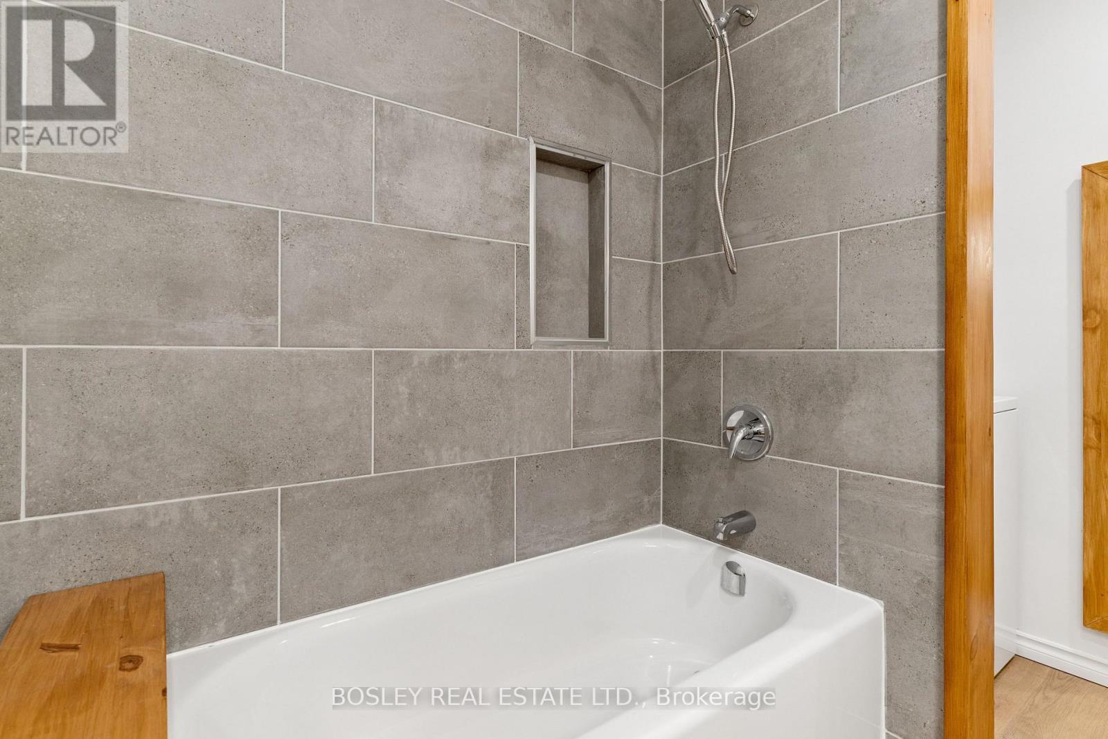 1167 Dundas Street W, Toronto, Ontario  M6J 1X3 - Photo 18 - C13814822