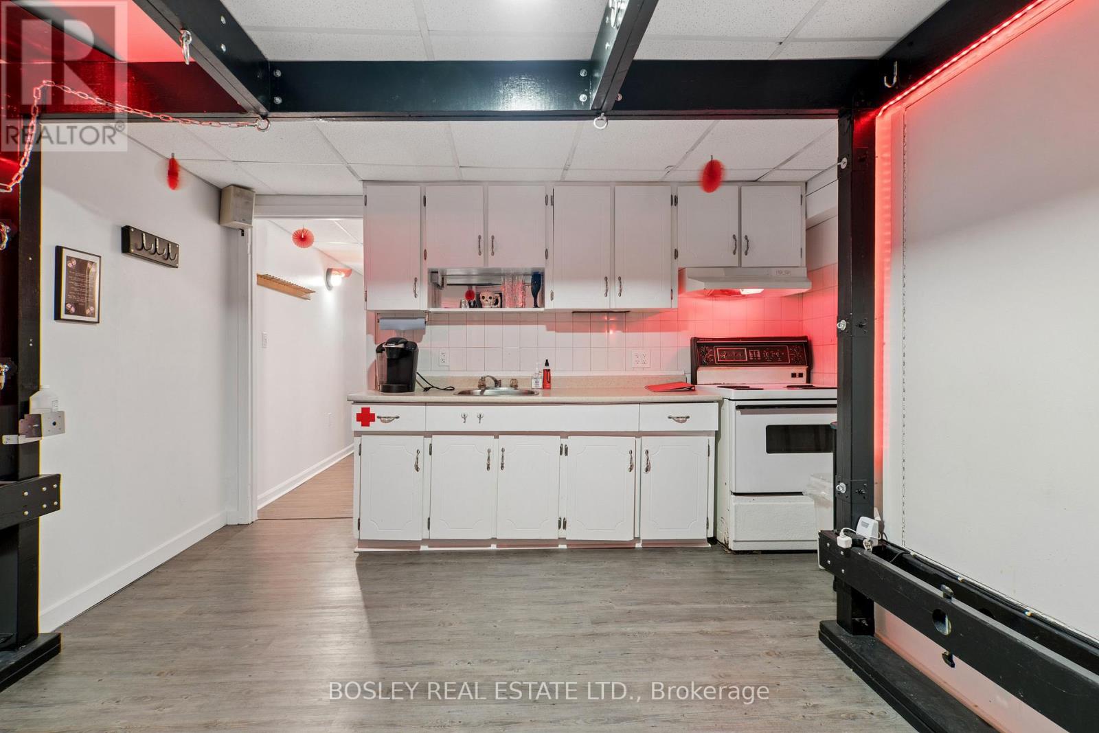 1167 Dundas Street W, Toronto, Ontario  M6J 1X3 - Photo 27 - C13814822