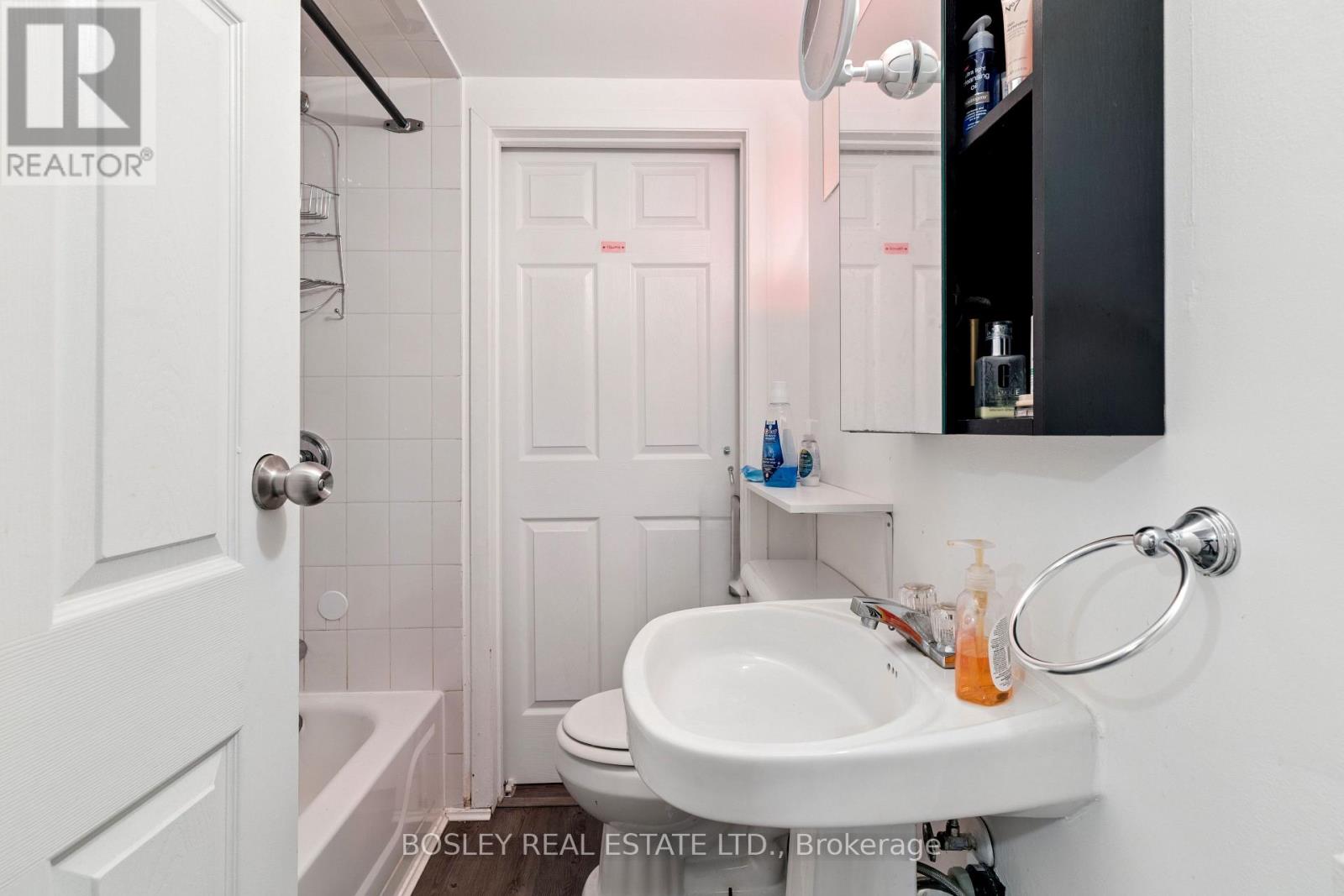 1167 Dundas Street W, Toronto, Ontario  M6J 1X3 - Photo 28 - C13814822