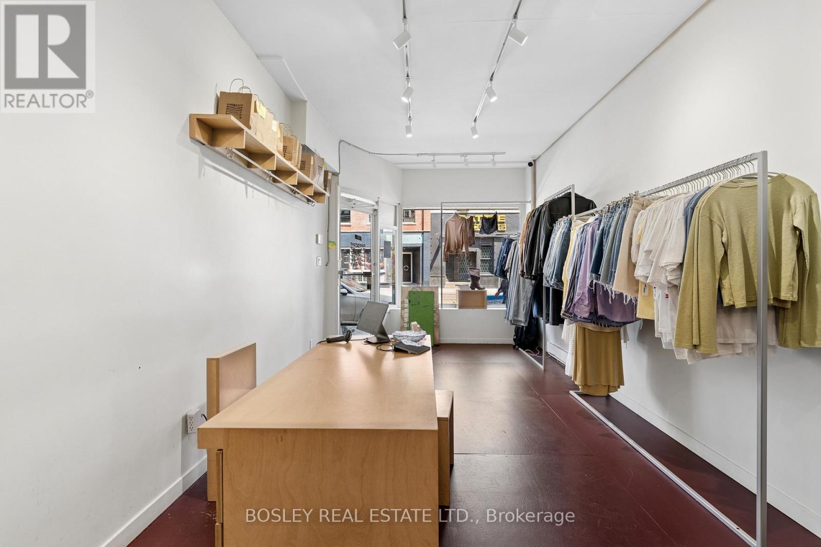 1167 Dundas Street W, Toronto, Ontario  M6J 1X3 - Photo 9 - C13814822