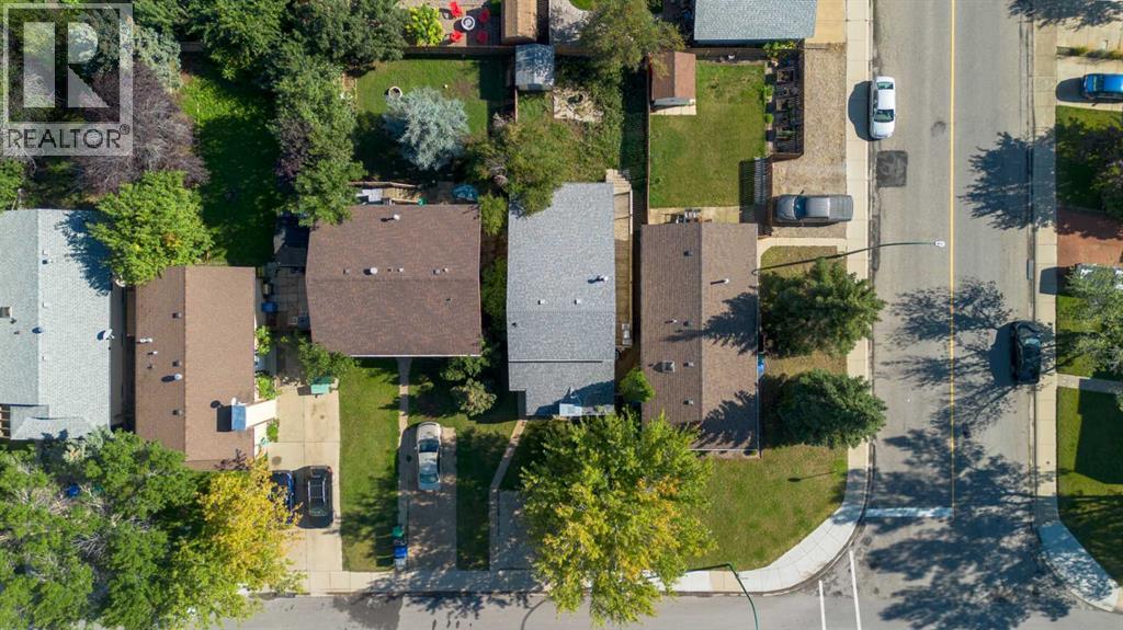 119 Red Crow Boulevard W