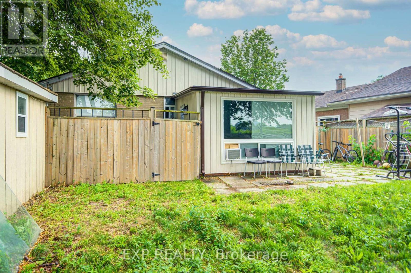176 Sedgemount Drive, Toronto, Ontario  M1H 1Y2 - Photo 30 - E13814640