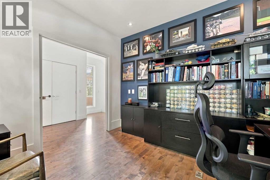 433 21 Avenue Nw, Calgary, Alberta  T2M 1J6 - Photo 3 - A2343867