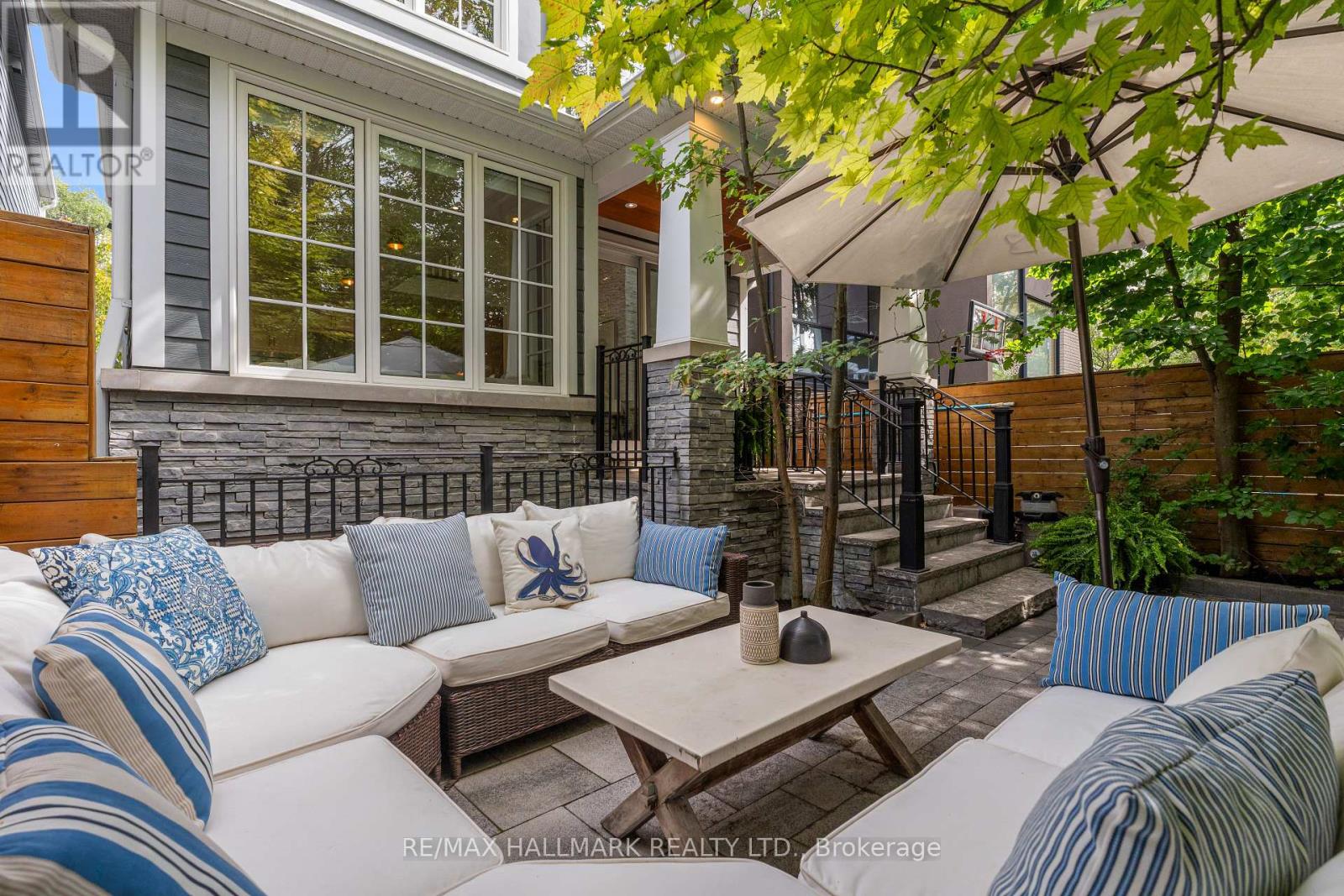 152 Wheeler Avenue, Toronto, Ontario  M4L 3V4 - Photo 23 - E13814780