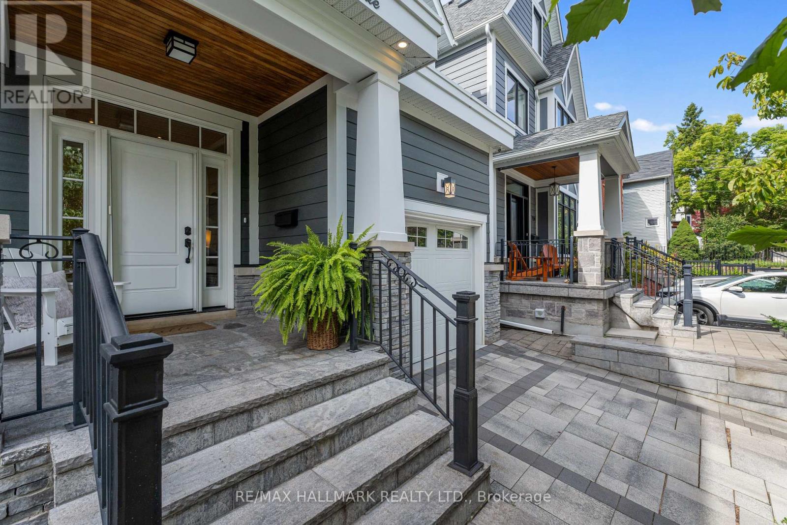 152 Wheeler Avenue, Toronto, Ontario  M4L 3V4 - Photo 3 - E13814780