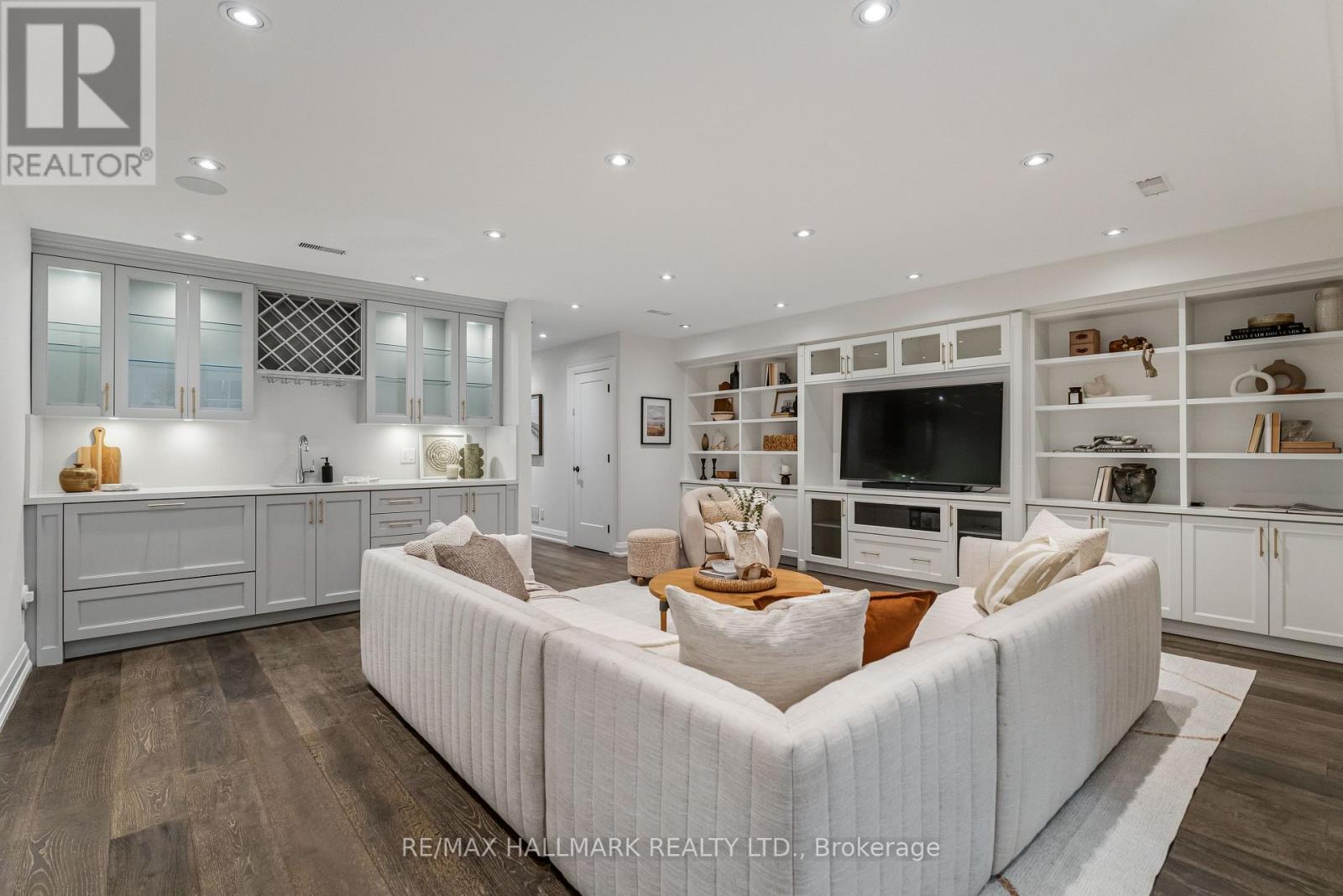 152 Wheeler Avenue, Toronto, Ontario  M4L 3V4 - Photo 44 - E13814780