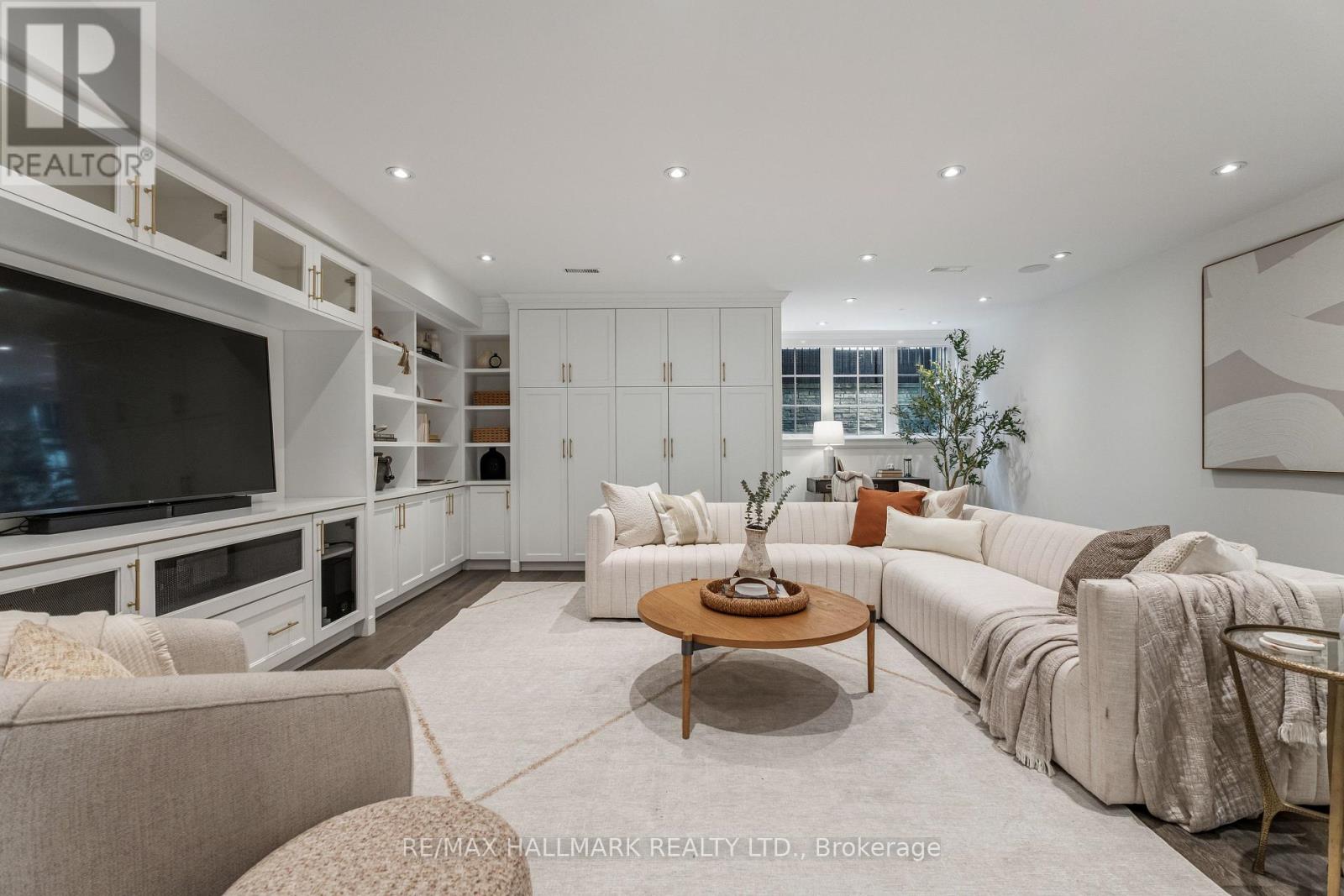 152 Wheeler Avenue, Toronto, Ontario  M4L 3V4 - Photo 45 - E13814780