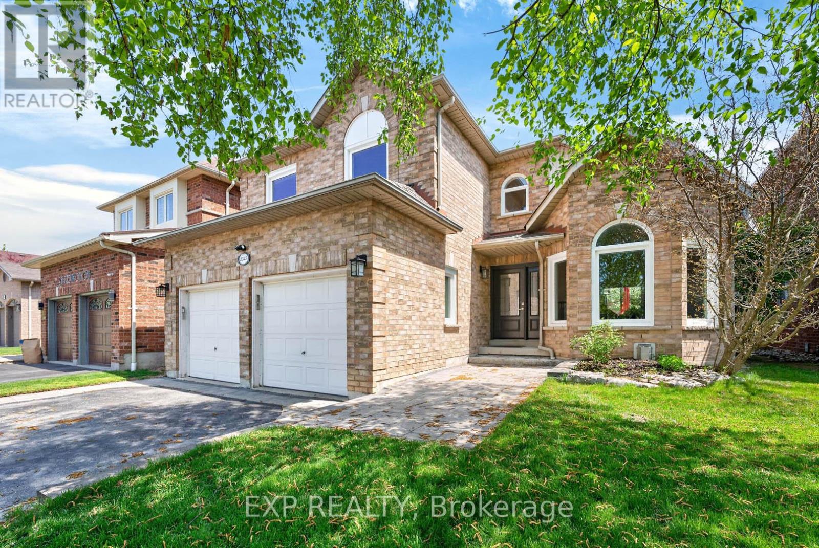 2345 Southcott Road, Pickering, Ontario  L1X 2S9 - Photo 2 - E13814882