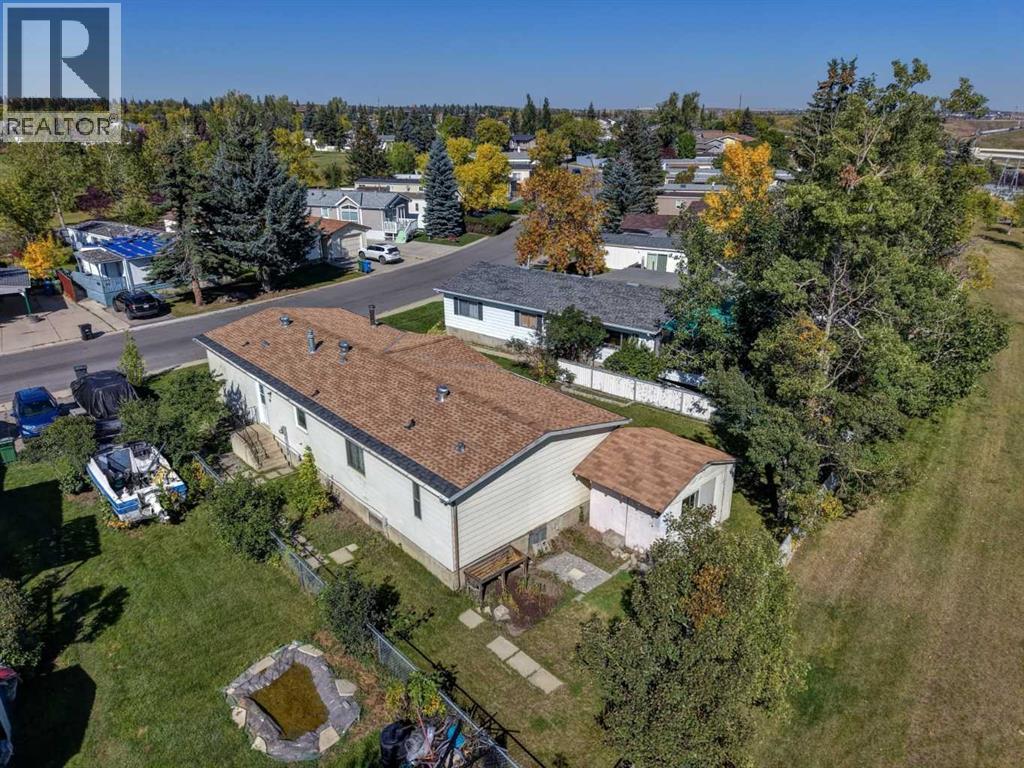 61 Huntstrom Drive NE