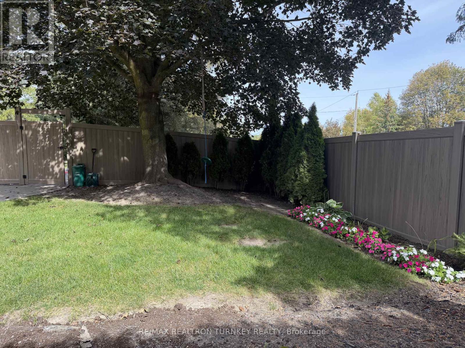 Lower - 310 Queen Street, Newmarket, Ontario  L3Y 2G4 - Photo 27 - N13814656