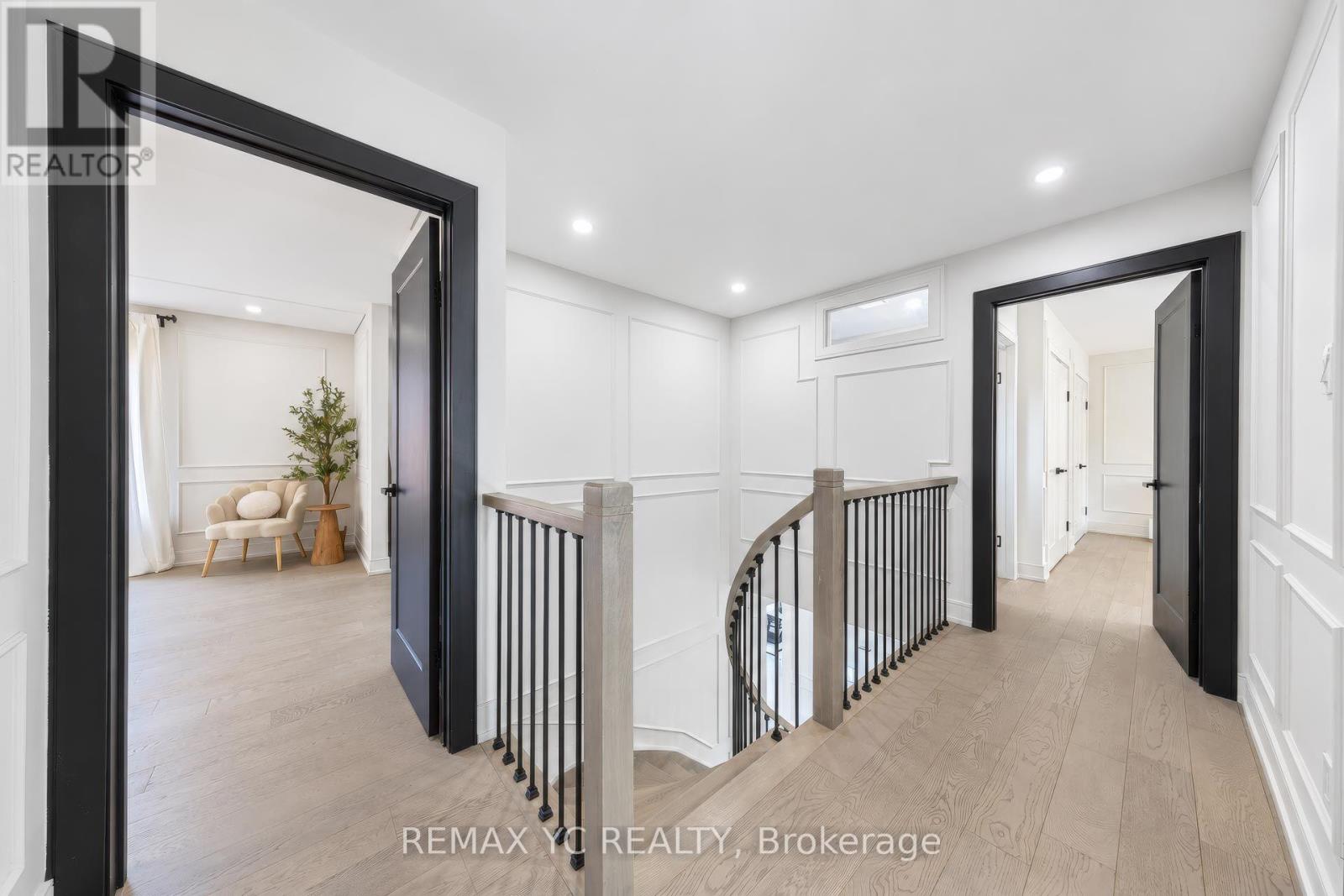 4 Simmons Crescent, Aurora, Ontario  L4G 6B4 - Photo 21 - N13814694