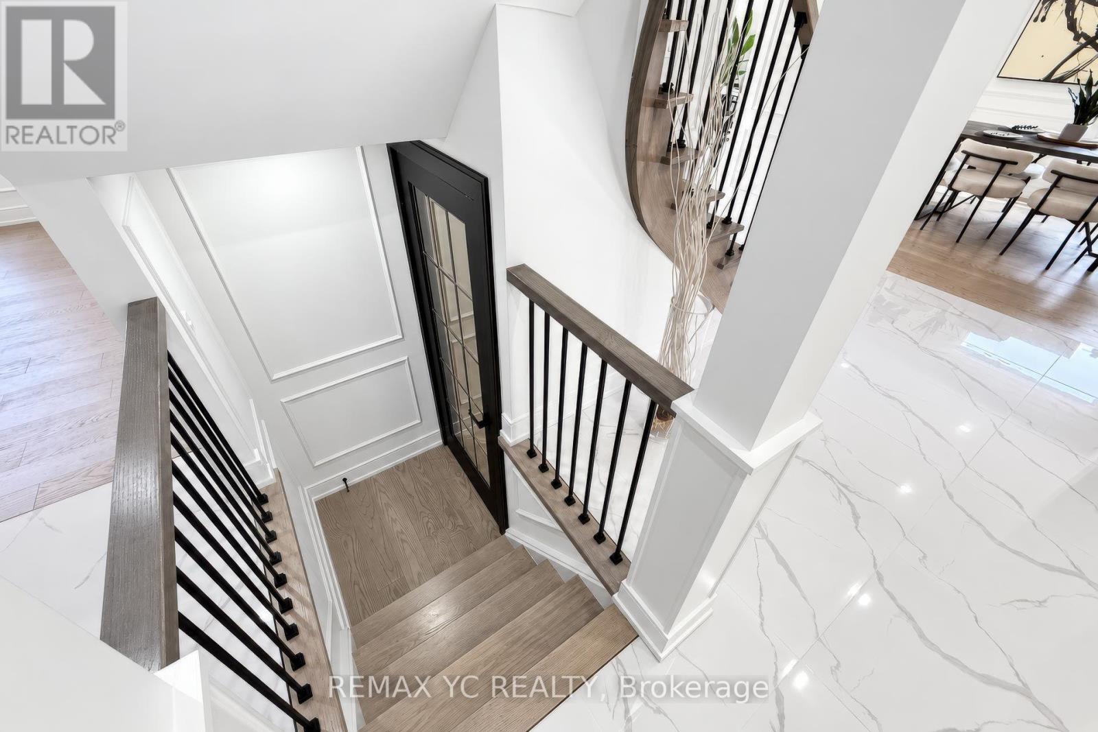 4 Simmons Crescent, Aurora, Ontario  L4G 6B4 - Photo 29 - N13814694