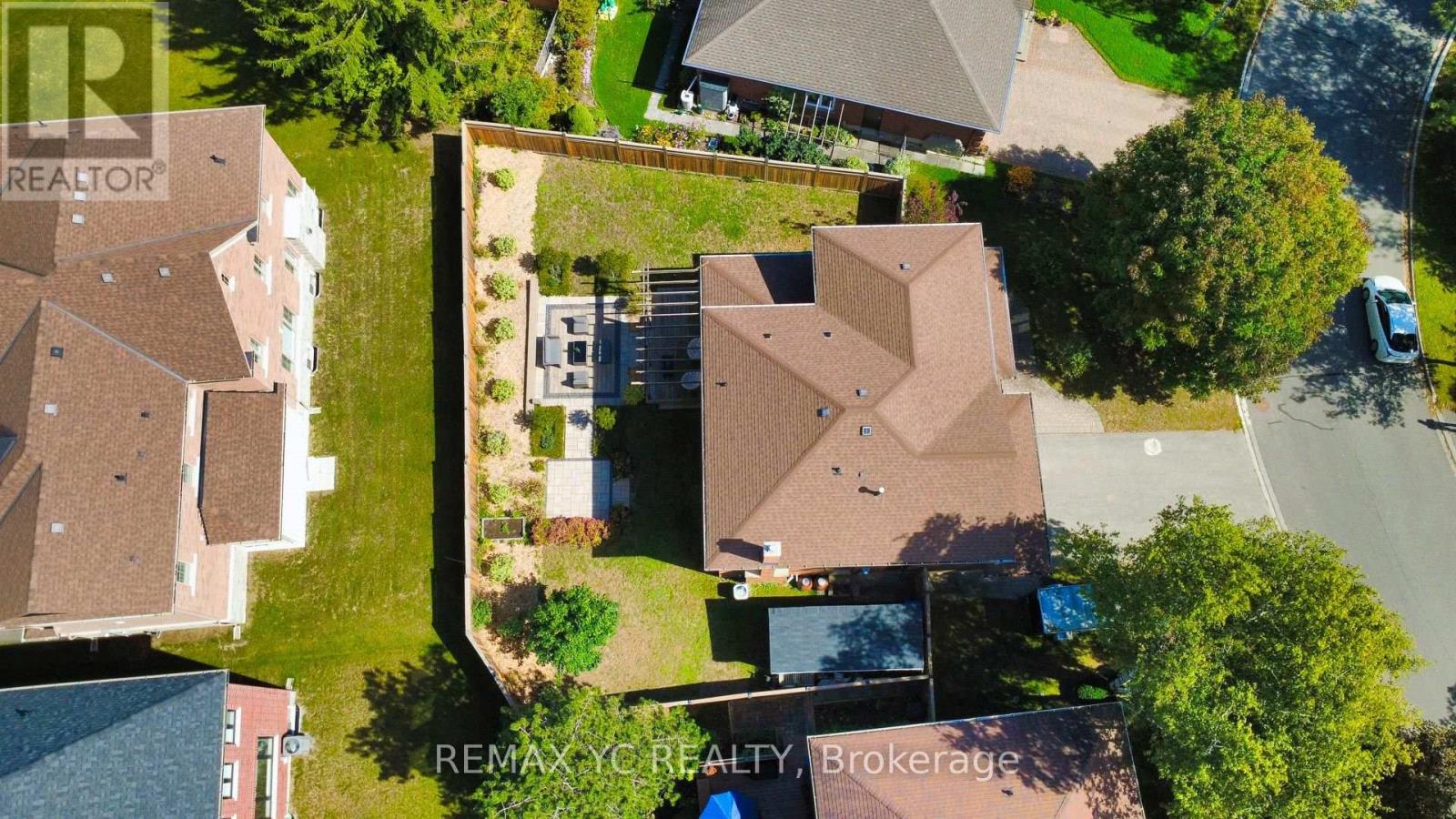 4 Simmons Crescent, Aurora, Ontario  L4G 6B4 - Photo 44 - N13814694