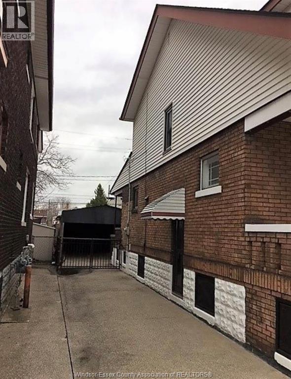 972 Parent, Windsor, Ontario  N9A 2E3 - Photo 30 - 26023220