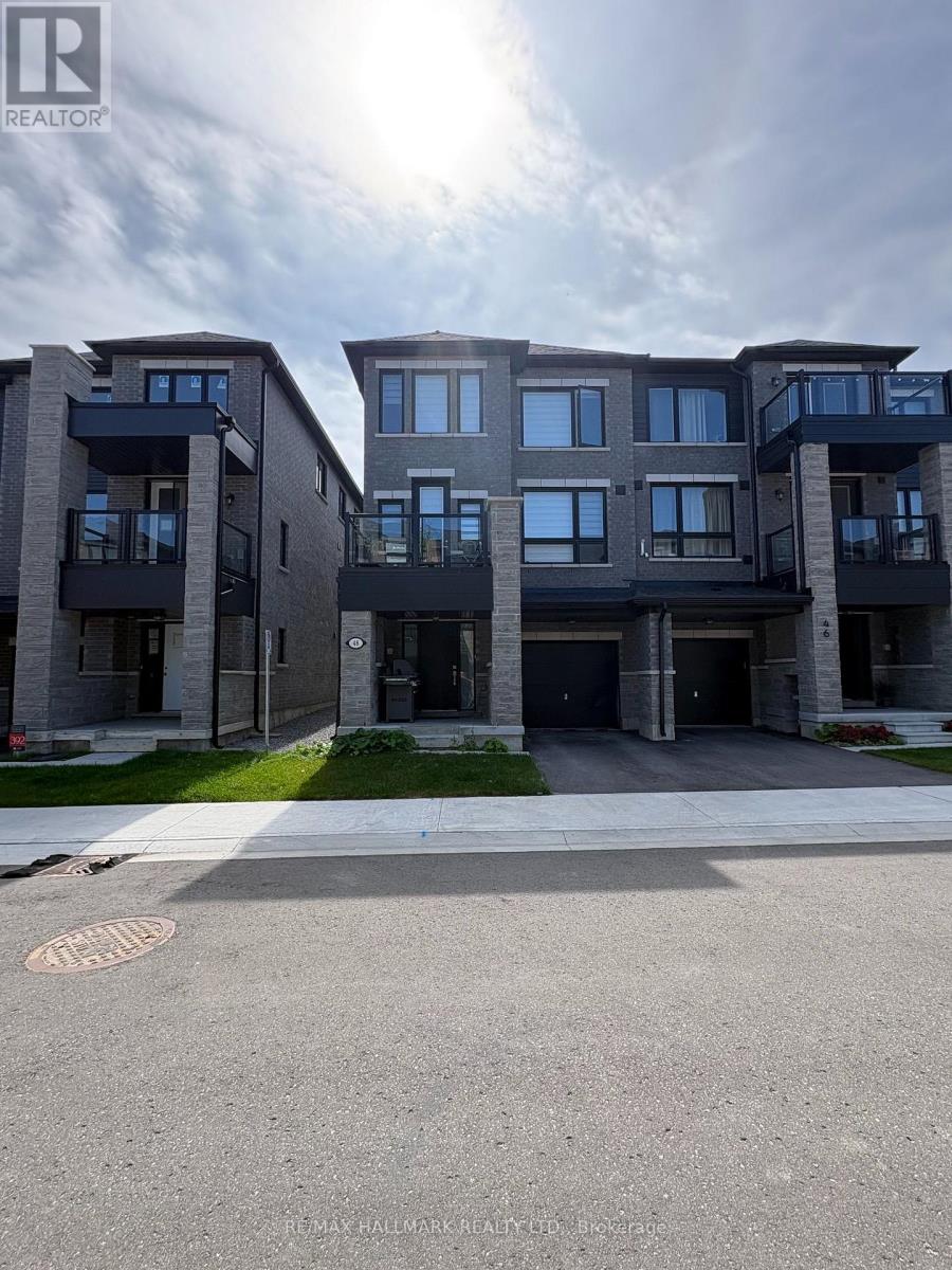48 Spry Lane, Barrie (Innis-Shore), Ontario L9J 0N6 - Photo 1 - S13814636