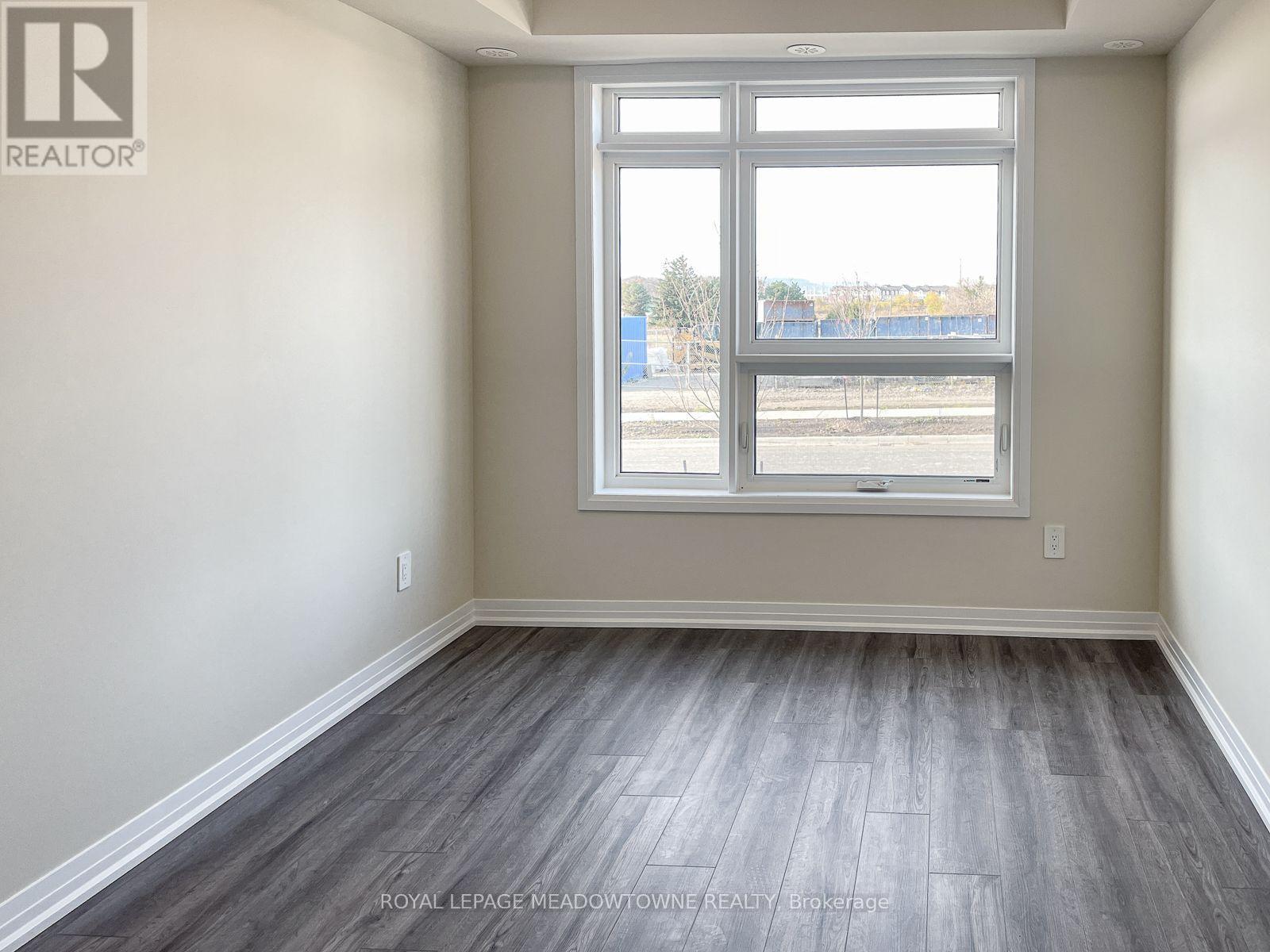 107 - 1565 Rose Way, Milton, Ontario  L9T 7E7 - Photo 11 - W13814666