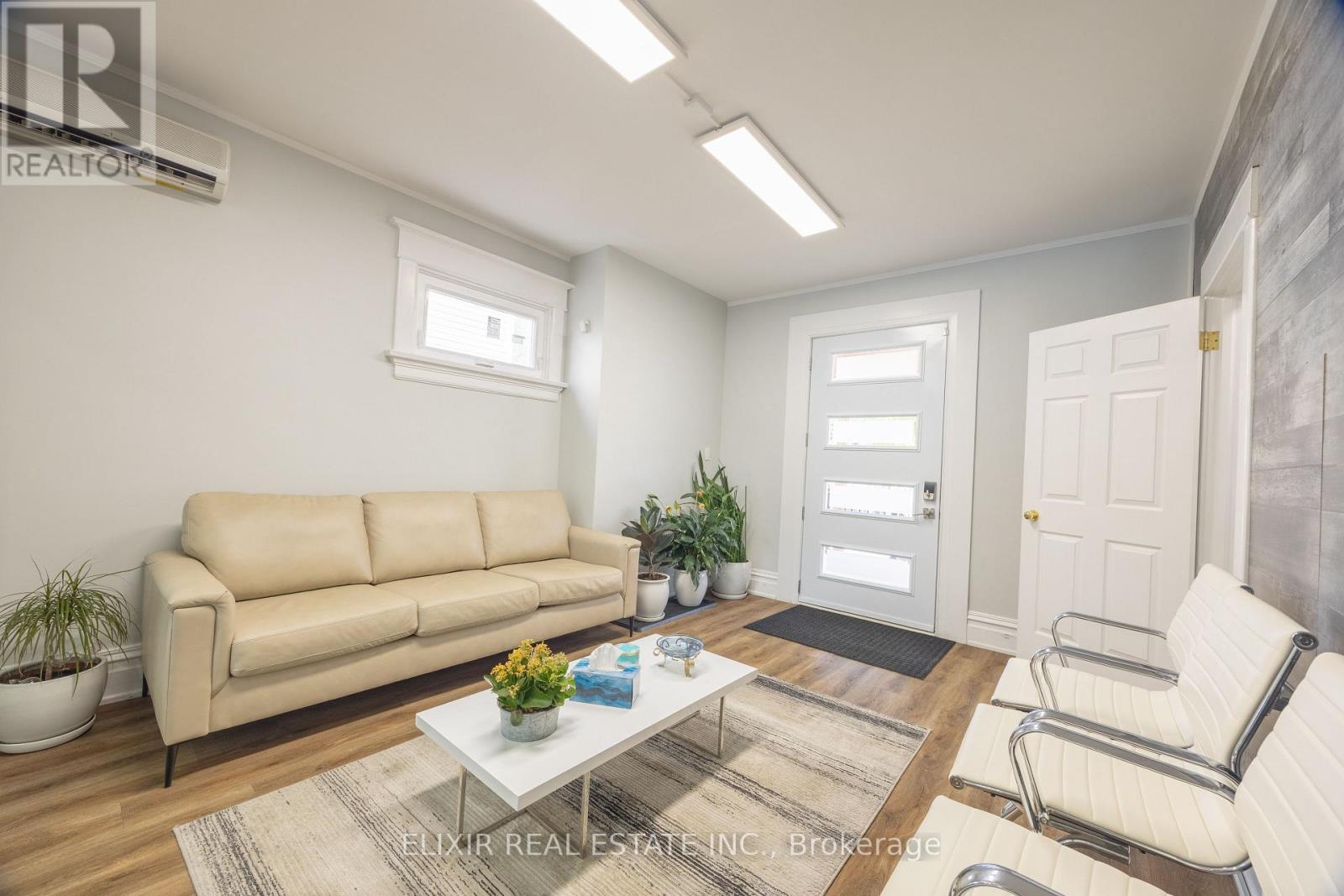 202 Main Street N, Brampton, Ontario  L6V 1P1 - Photo 8 - W13814668