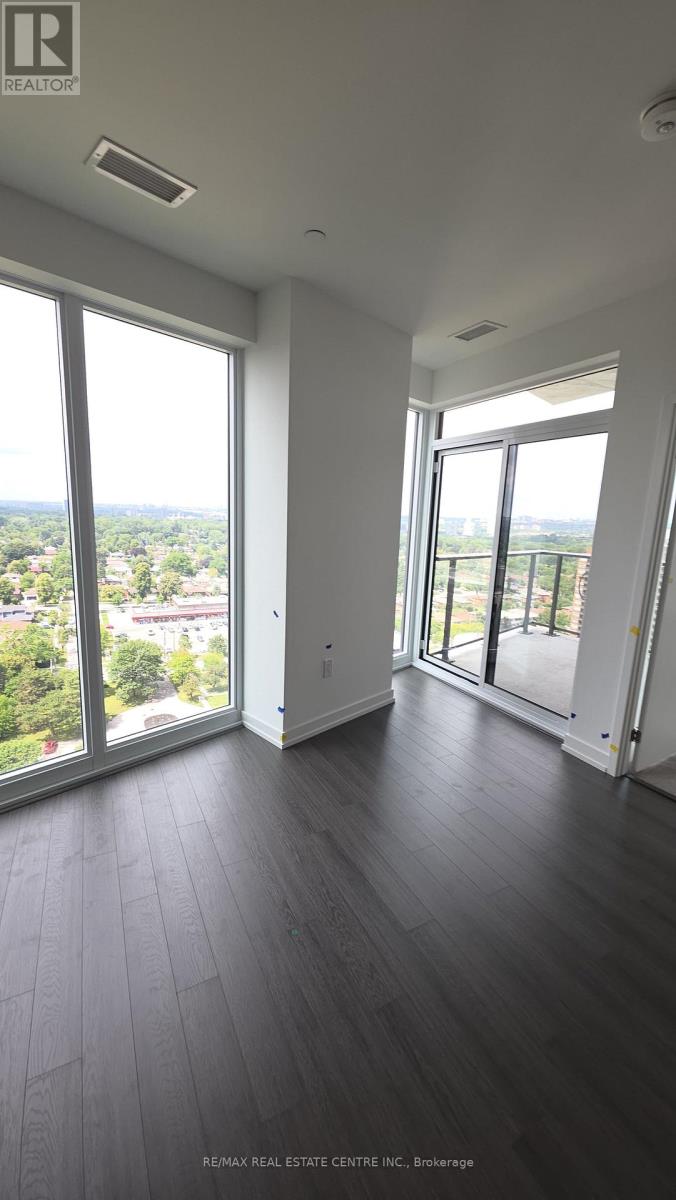1804 - 4010 Eglinton Avenue W, Toronto, Ontario  M9A 0G5 - Photo 2 - W13814750