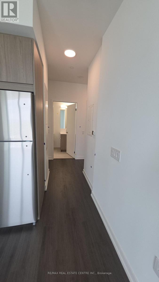 1804 - 4010 Eglinton Avenue W, Toronto, Ontario  M9A 0G5 - Photo 3 - W13814750