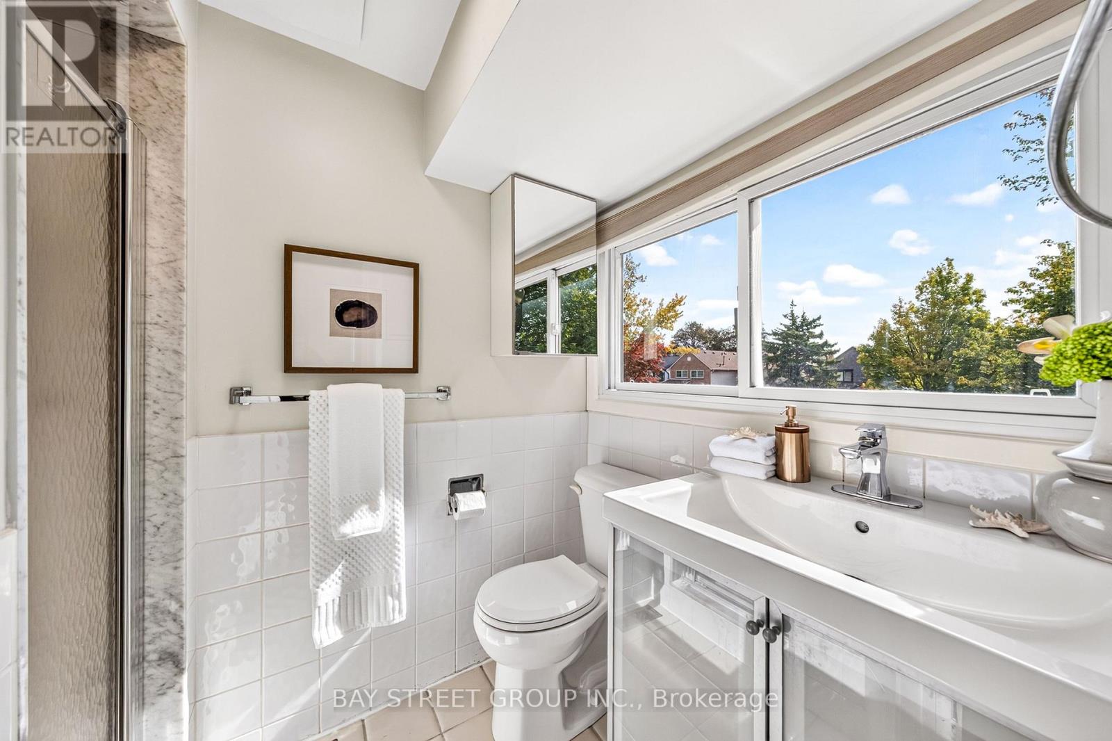 2439 Musket Court, Mississauga, Ontario  L5L 3B7 - Photo 22 - W13814792