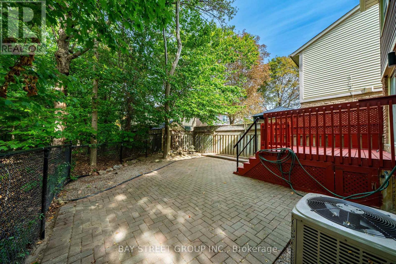2439 Musket Court, Mississauga, Ontario  L5L 3B7 - Photo 31 - W13814792