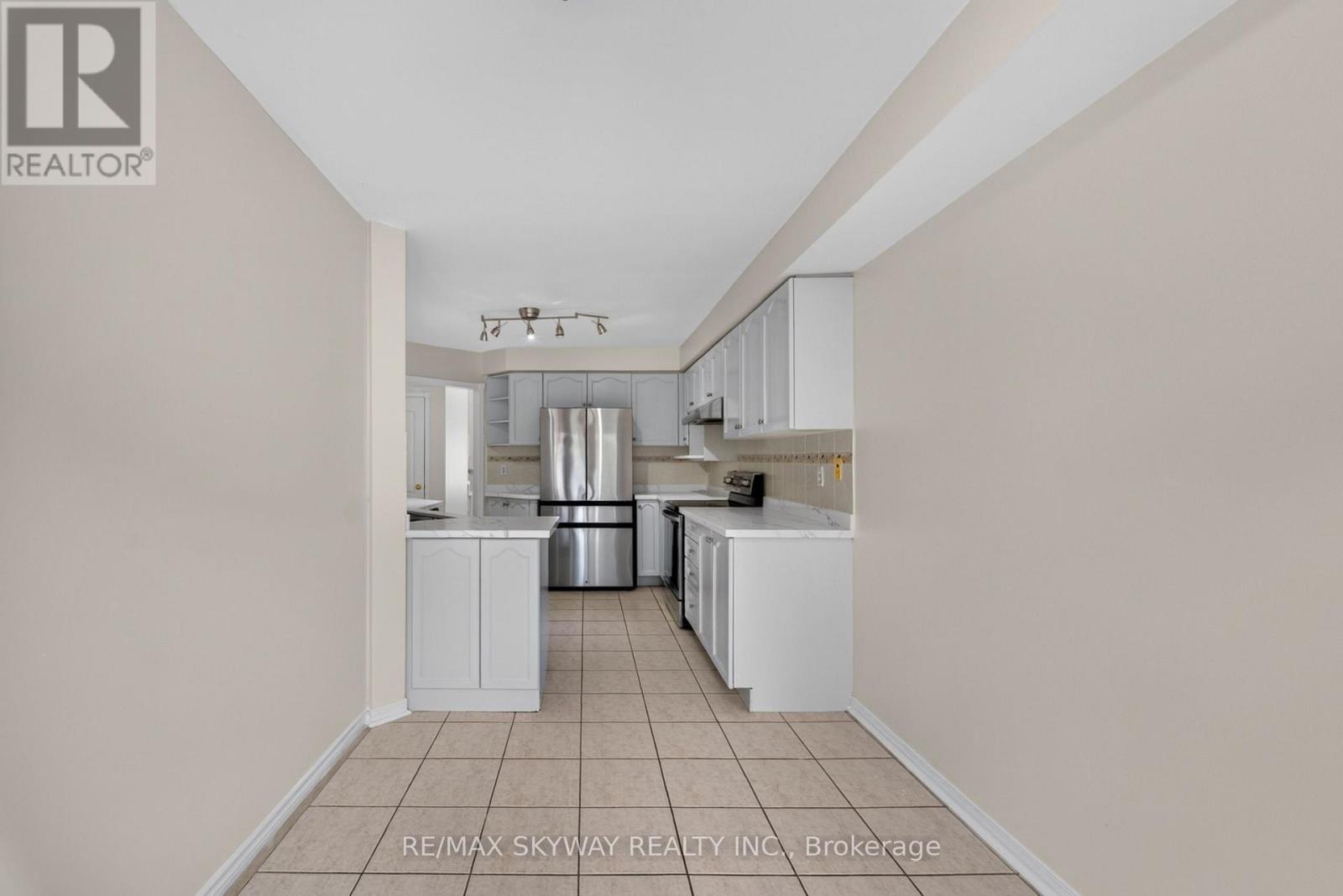 7 Madronna Gardens, Brampton, Ontario  L7A 2V5 - Photo 22 - W13814858