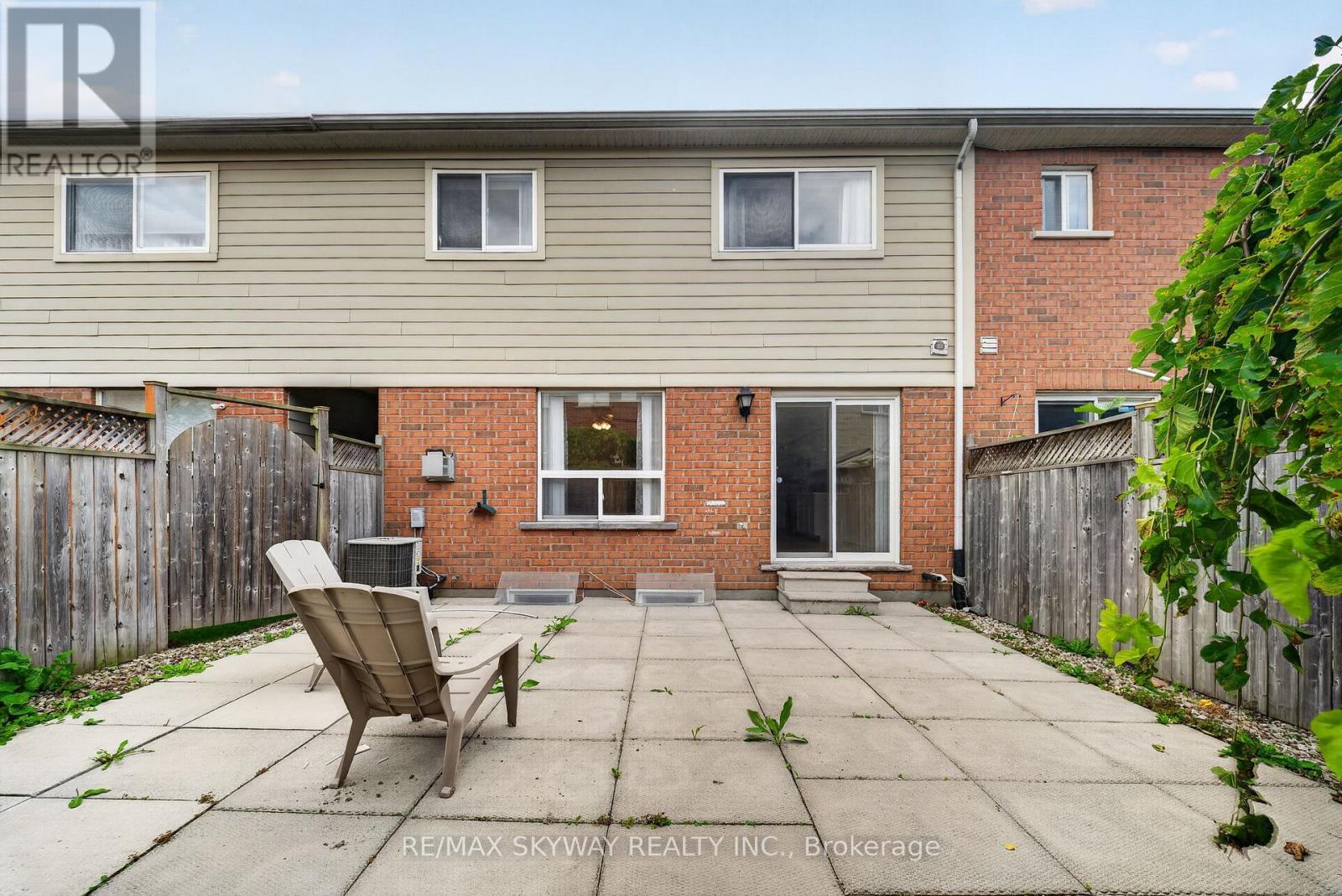 7 Madronna Gardens, Brampton, Ontario  L7A 2V5 - Photo 49 - W13814858