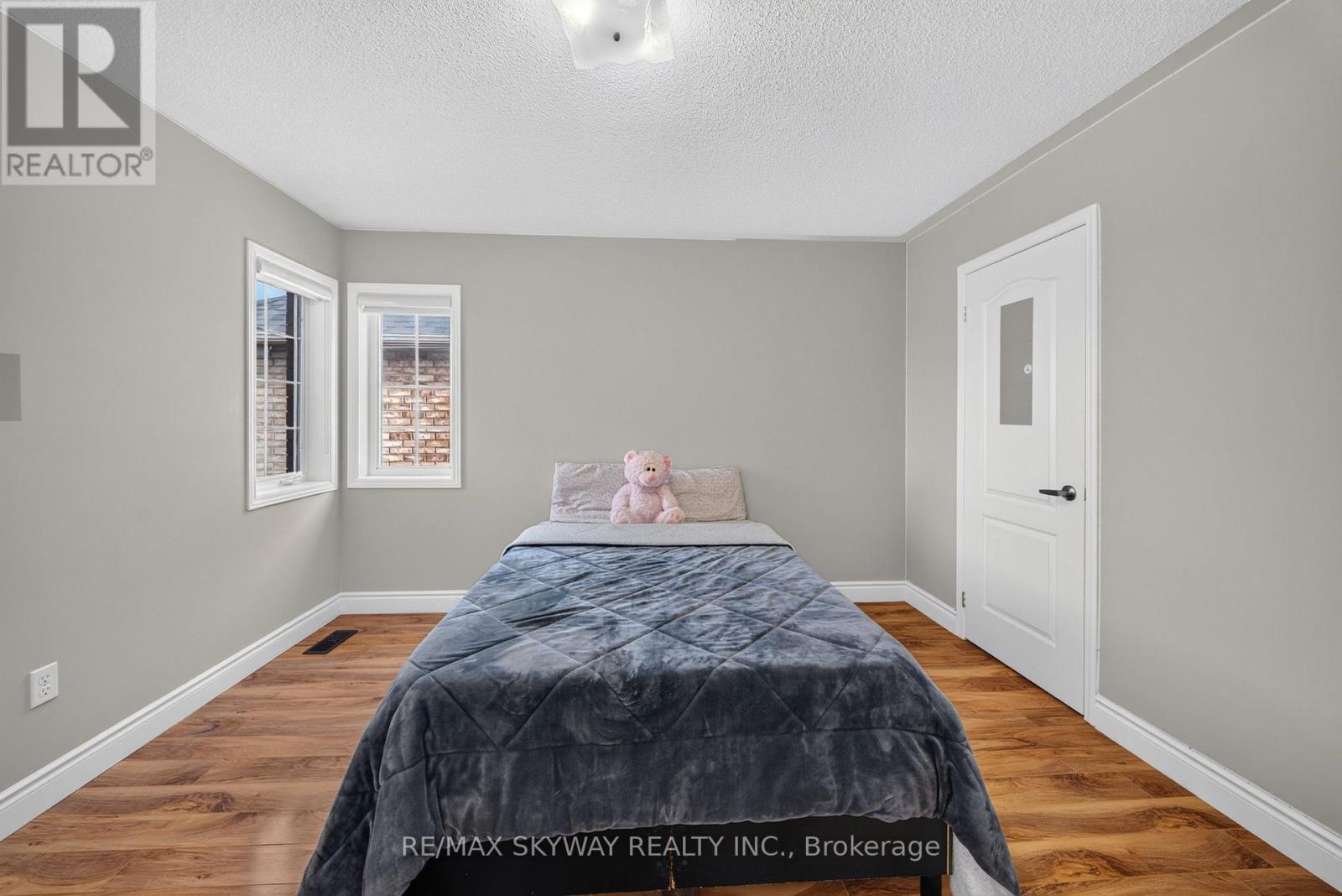 59 Crystal Glen Crescent, Brampton, Ontario  L6X 0K2 - Photo 23 - W13814862